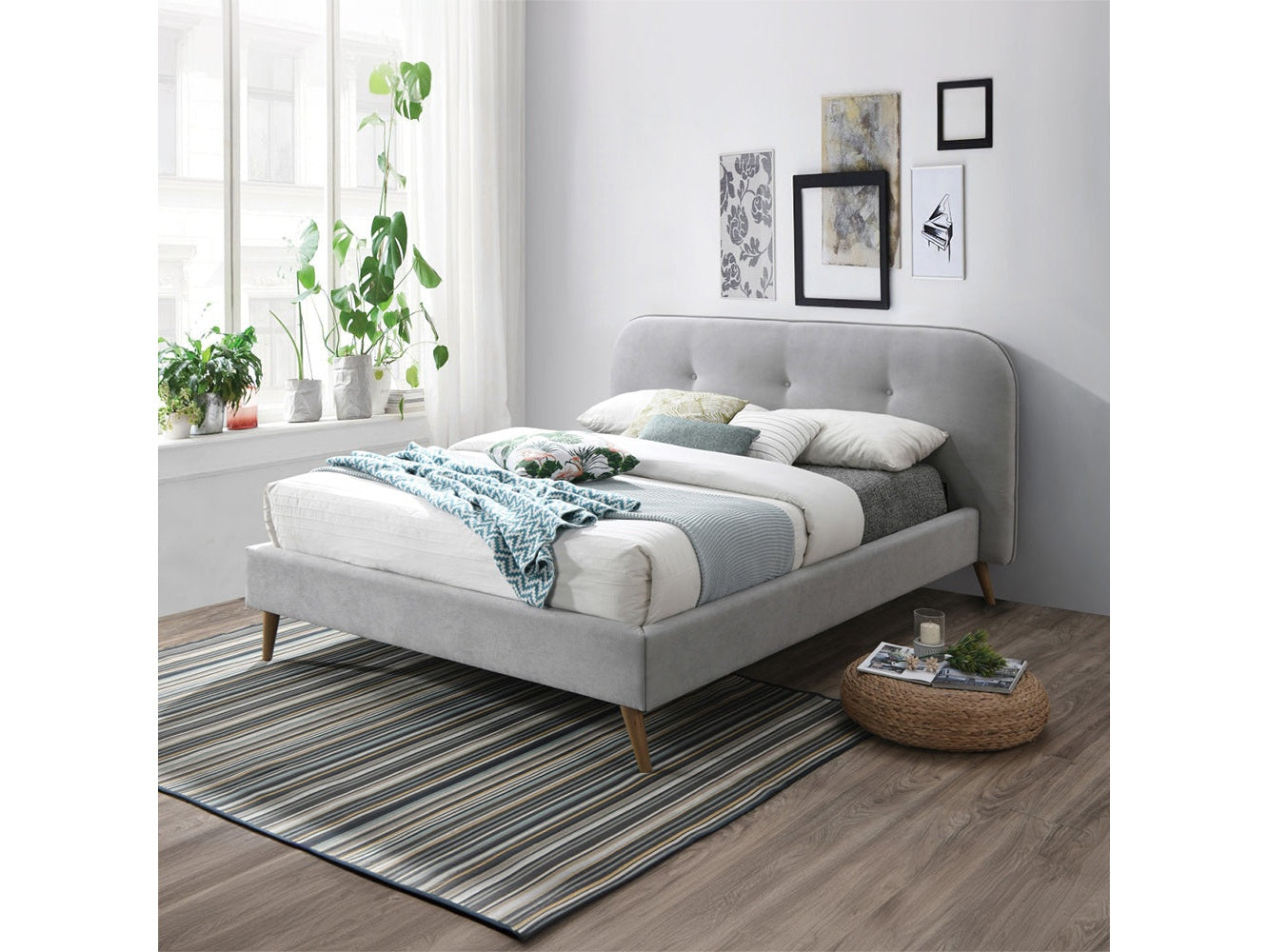 Graves Queen Bed - Ornate Home