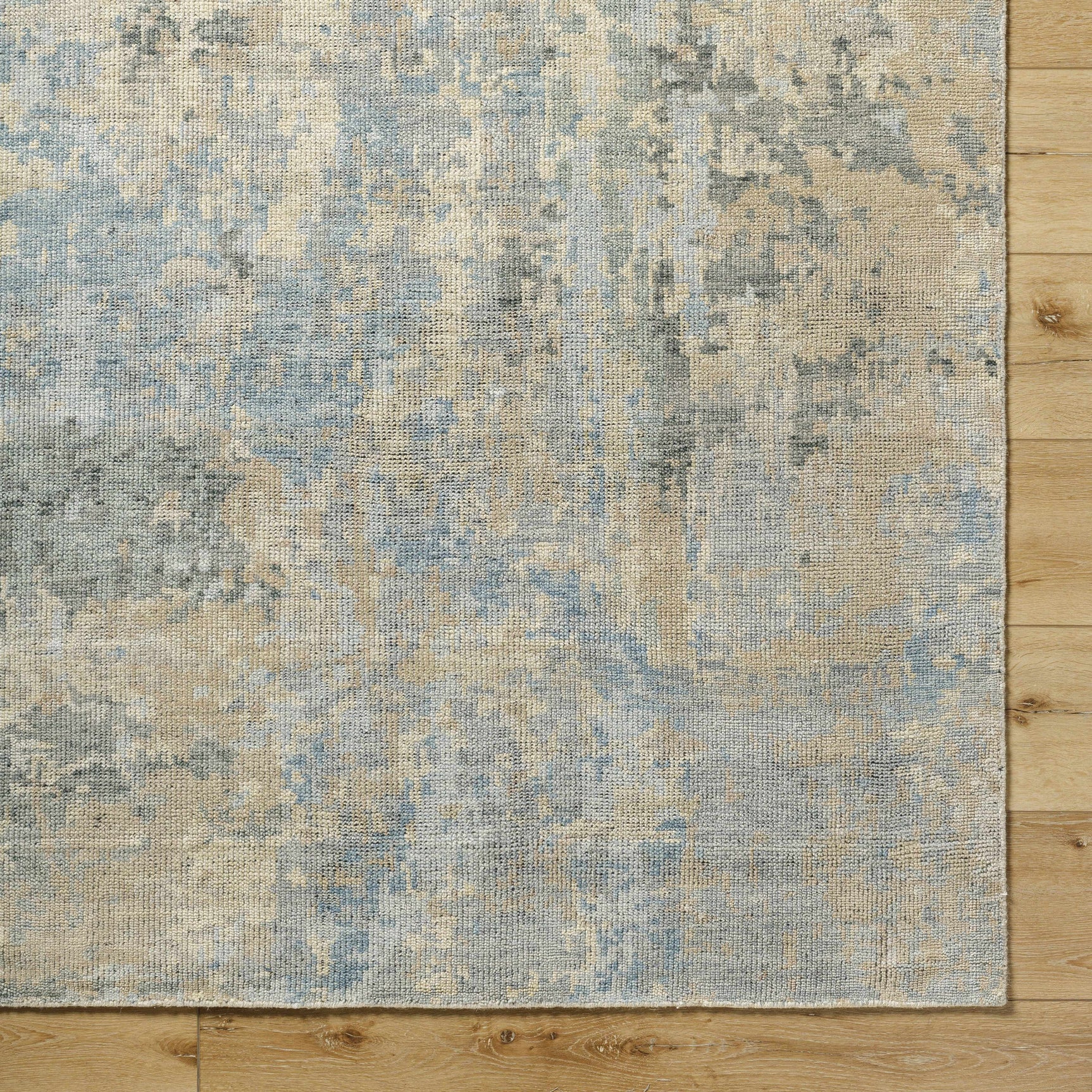 Greenhills Handmade Wool Area Rug - Clearance - Ornate Home