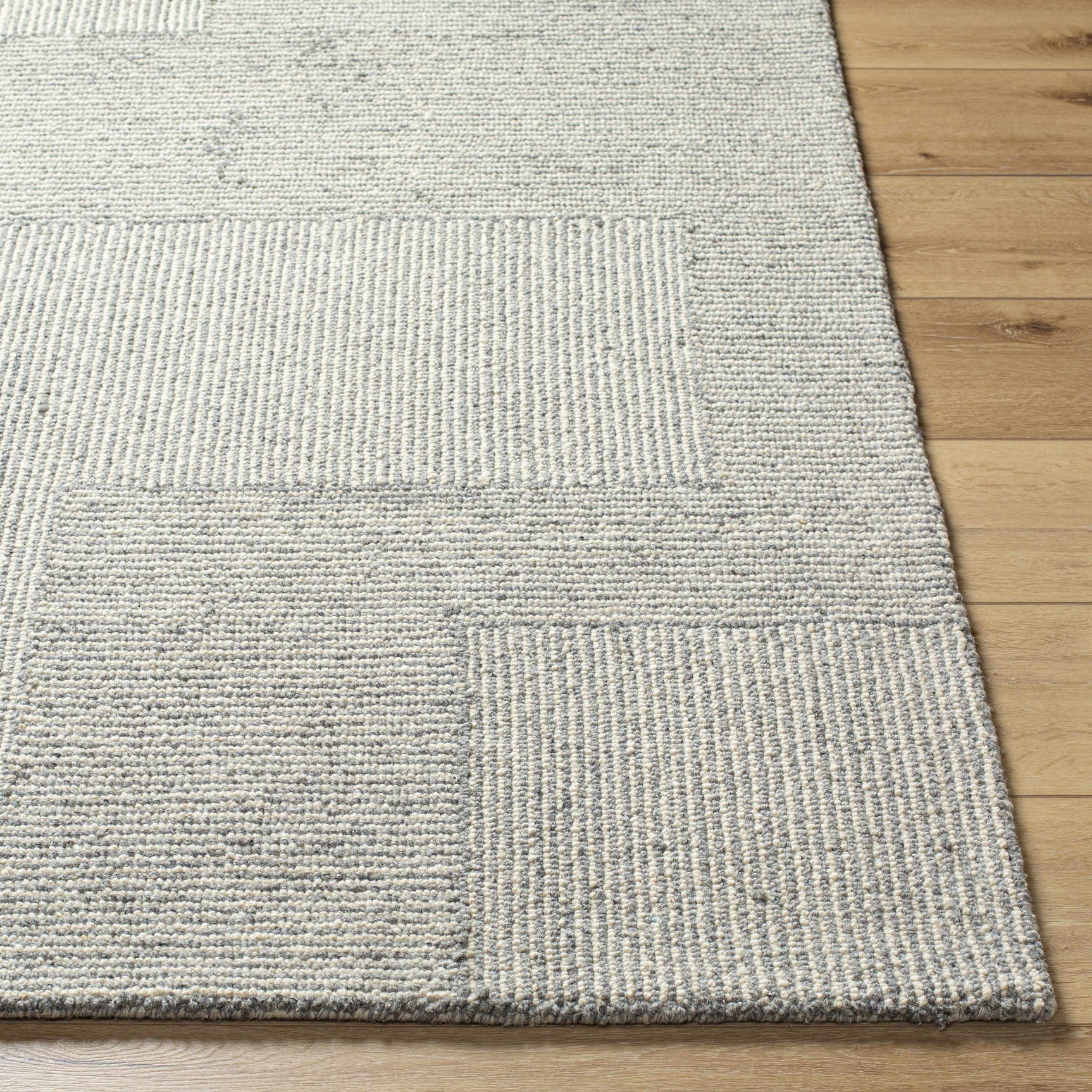 Gunda Area Rug - Ornate Home