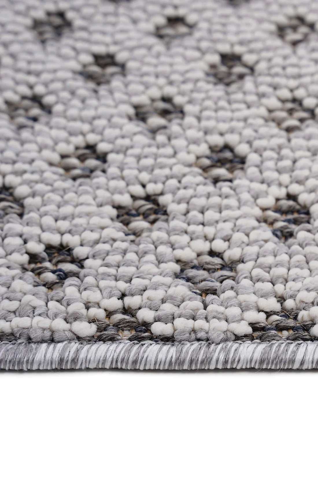 Guros Stylish Indoor Area Rug 5' x 7' - Ornate Home