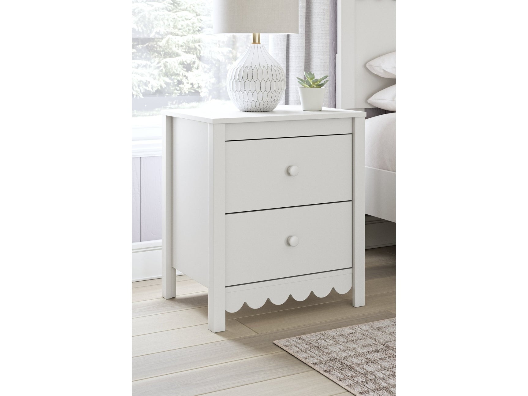 Hallityn White Nightstand - Ornate Home