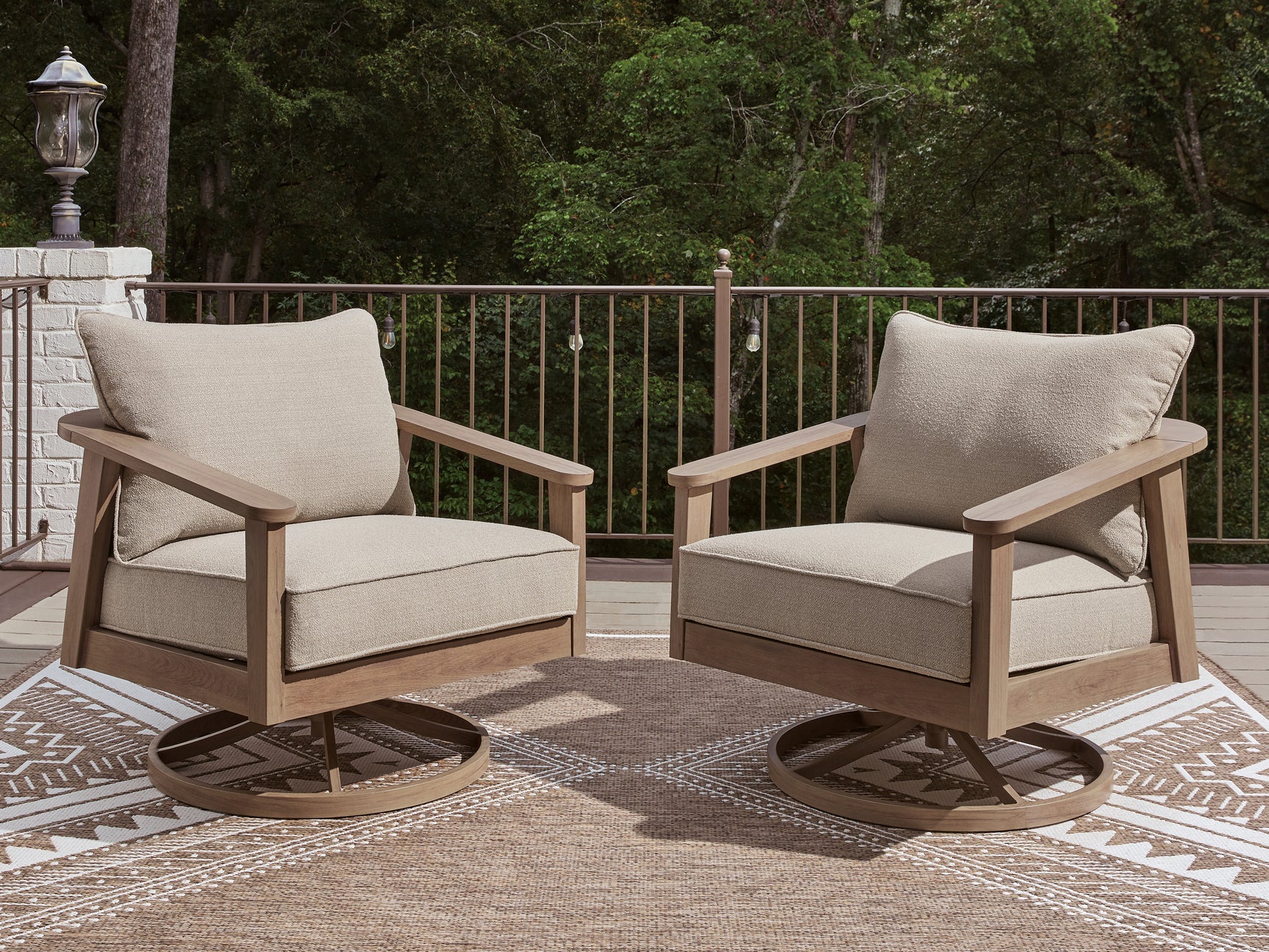 Harmony Headlands Natural/Gray Swivel Lounge w/ Cushion - Ornate Home