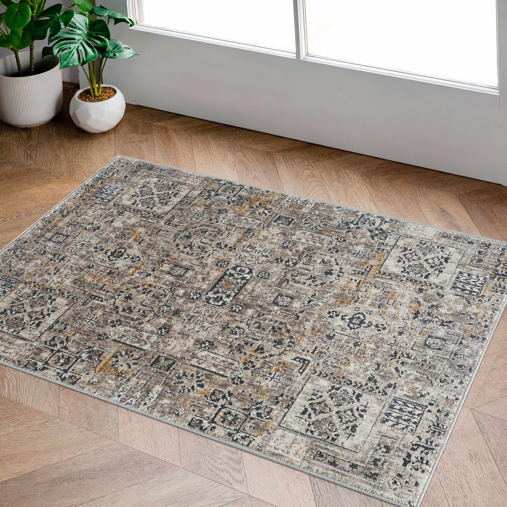Heacham Luxe Fringe Rug - Clearance - Ornate Home
