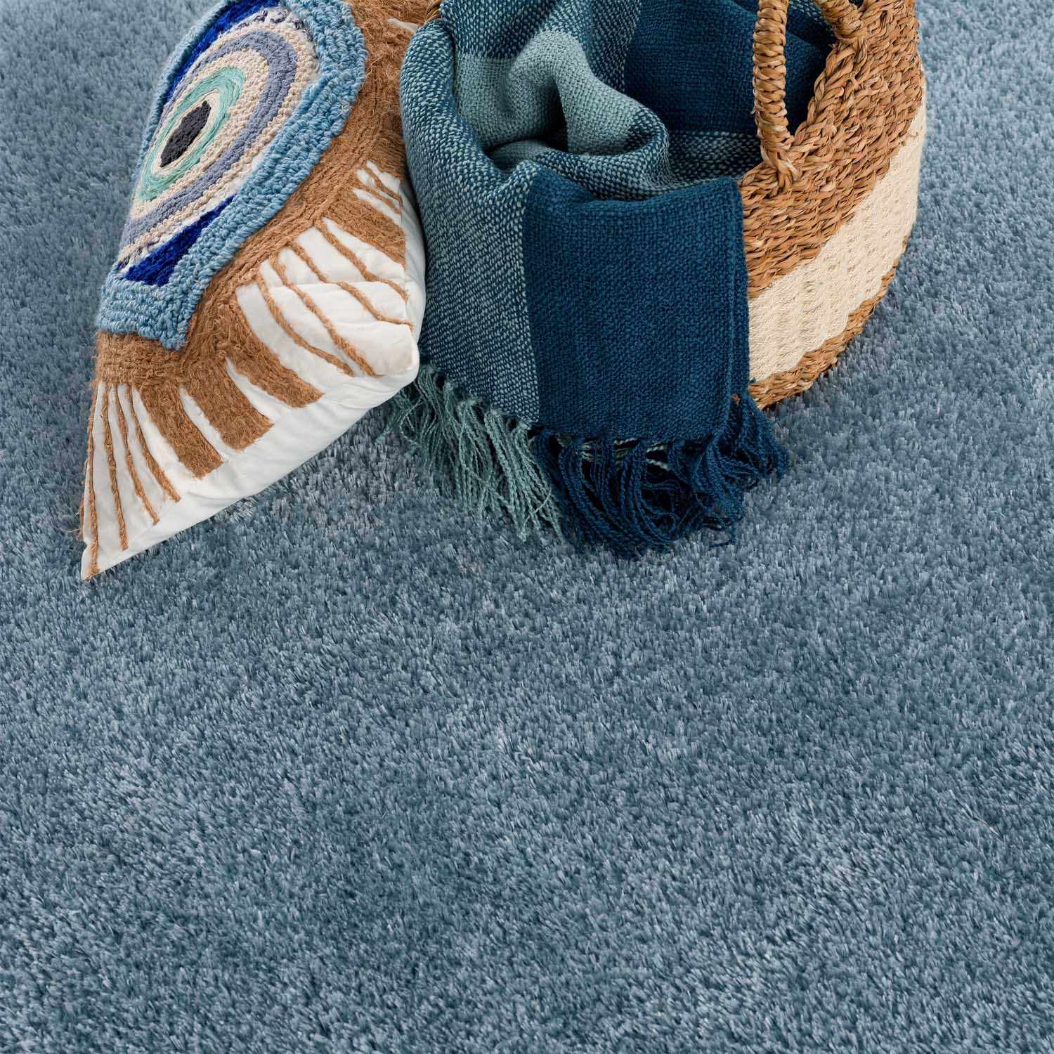 Heavenly Solid Blue Plush Rug - Clearance - Ornate Home