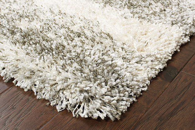 Henderson 5' 3" X 7' 6" Area Rug - Ornate Home