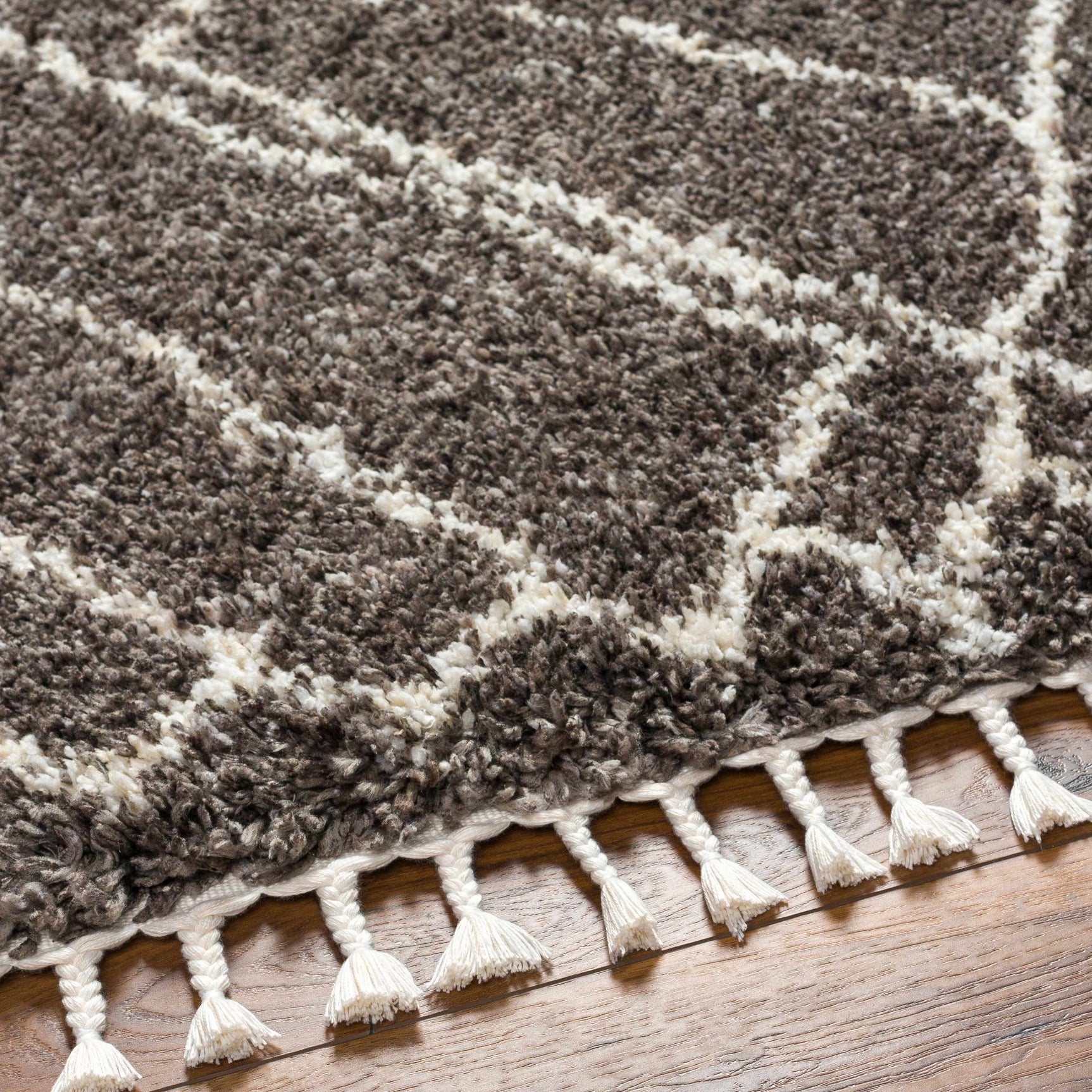 Hersz Gray Area Rug - Clearance - Ornate Home