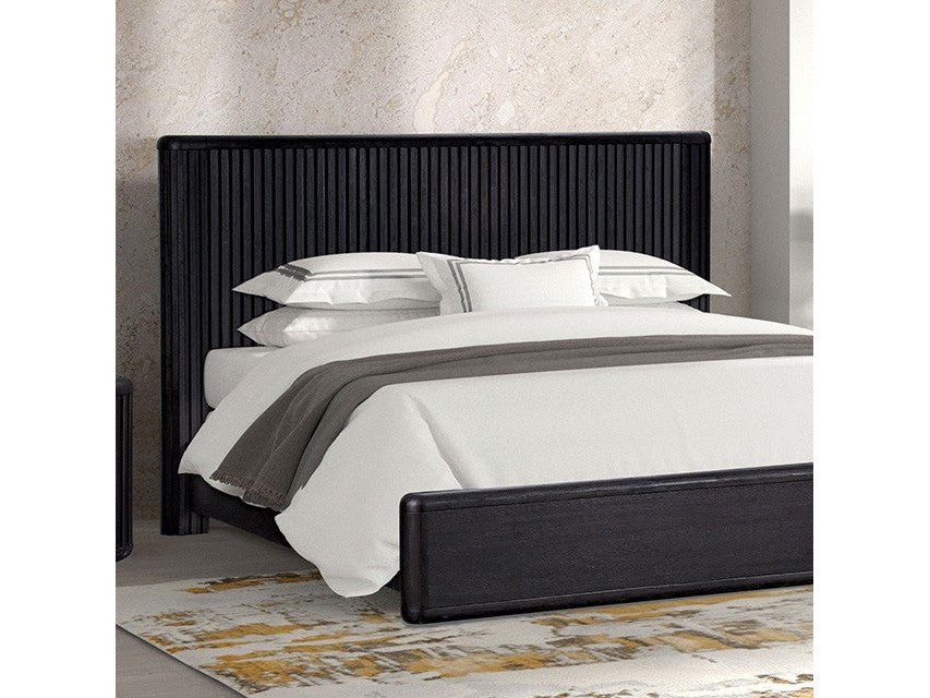 Hildesheim Black Queen Bed - Ornate Home