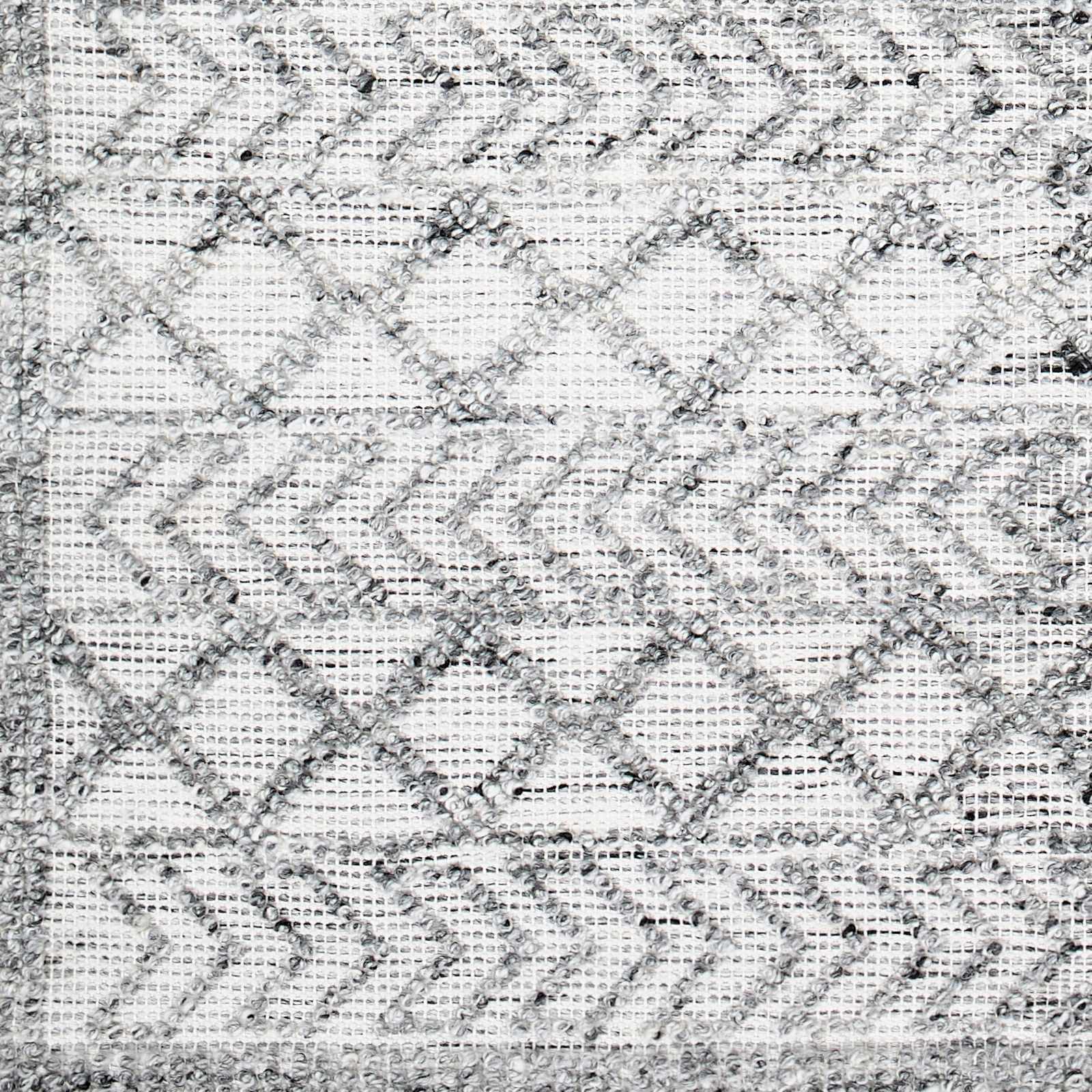 Hosa Area Rug - Clearance - Ornate Home