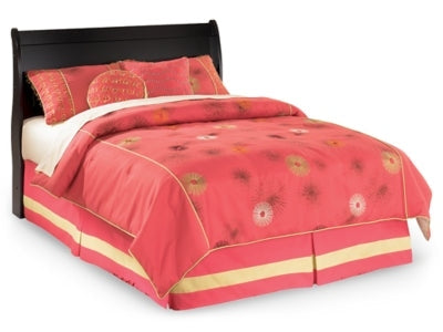 Huey Vineyard Black Full Sleigh Headboard, Chest and Nightstand - Ornate Home