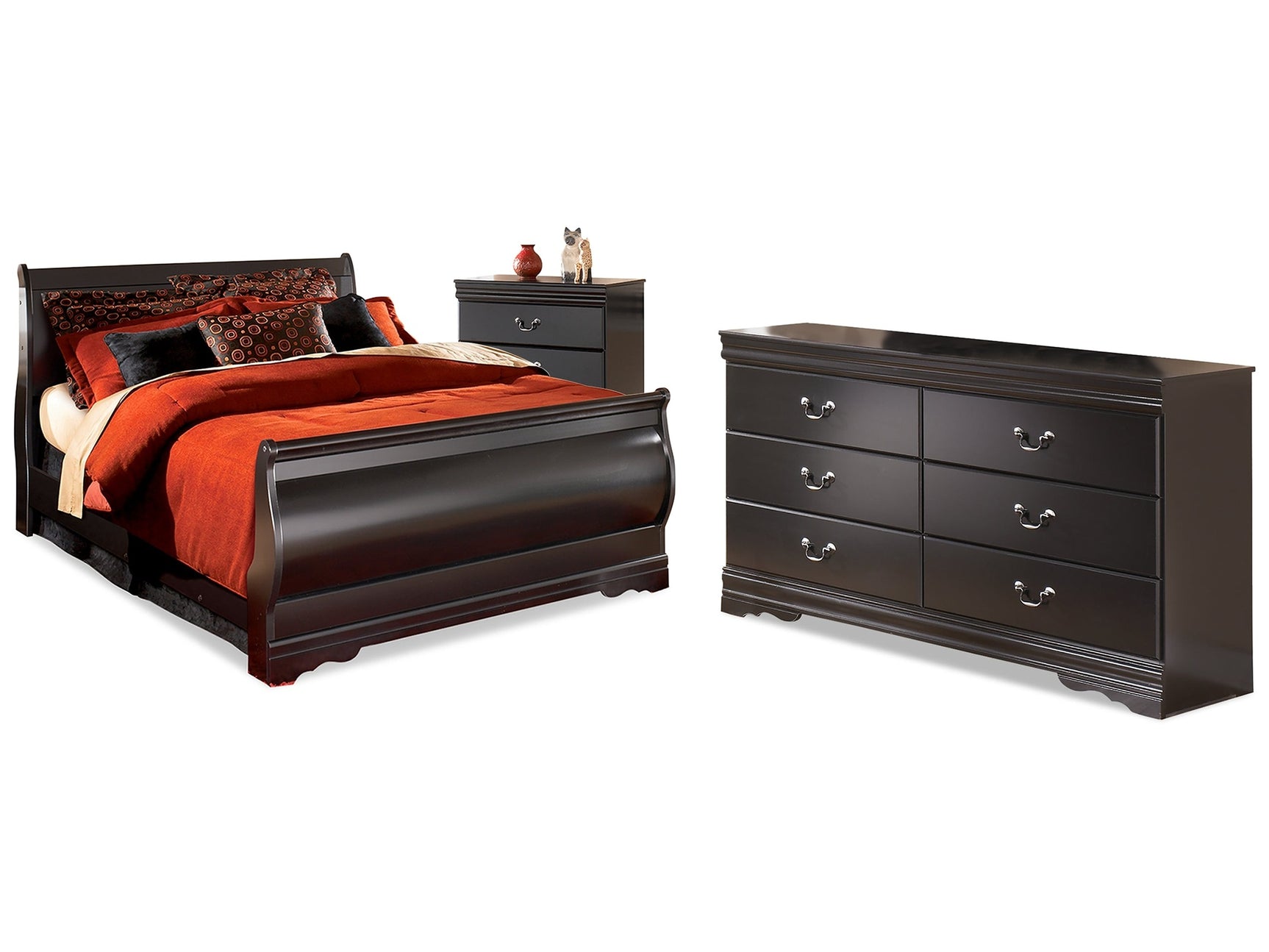 Huey Vineyard Black Queen Sleigh Bed, Dresser and Chest - Ornate Home