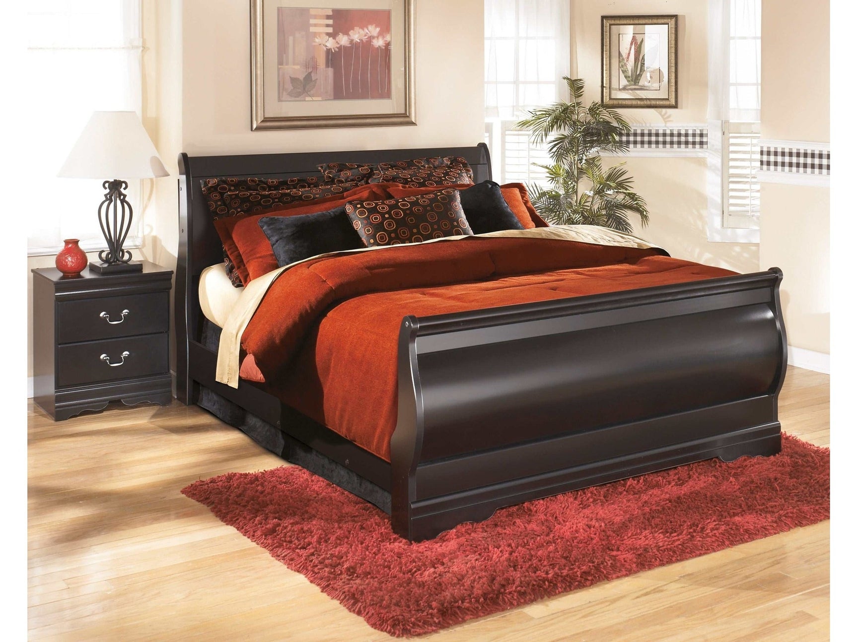 Huey Vineyard Black Queen Sleigh Bed (Online Special Price) - Ornate Home