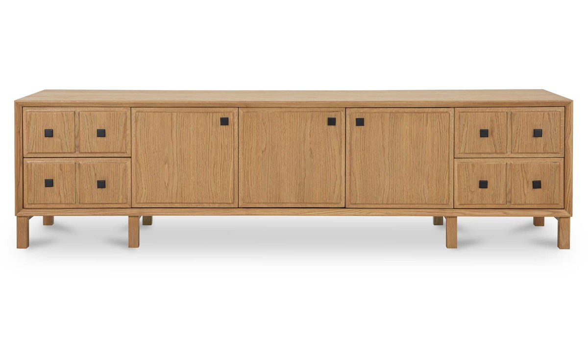 Hugo Natural Media Unit - Ornate Home