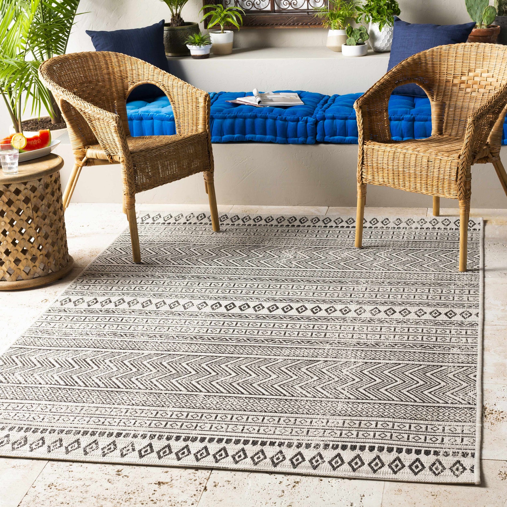 Imboden Black&White Outdoor Rug - Ornate Home