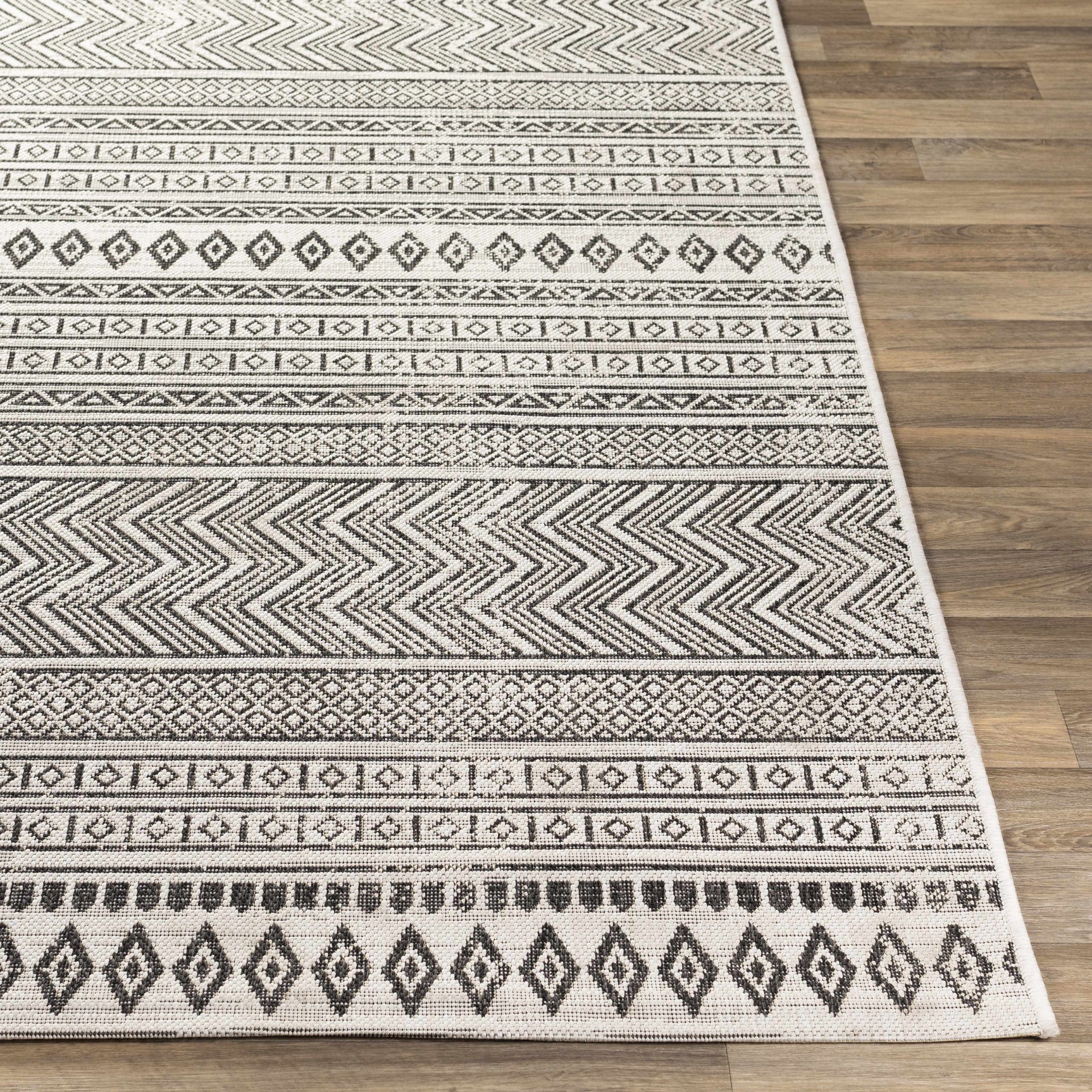 Imboden Black&White Outdoor Rug - Ornate Home