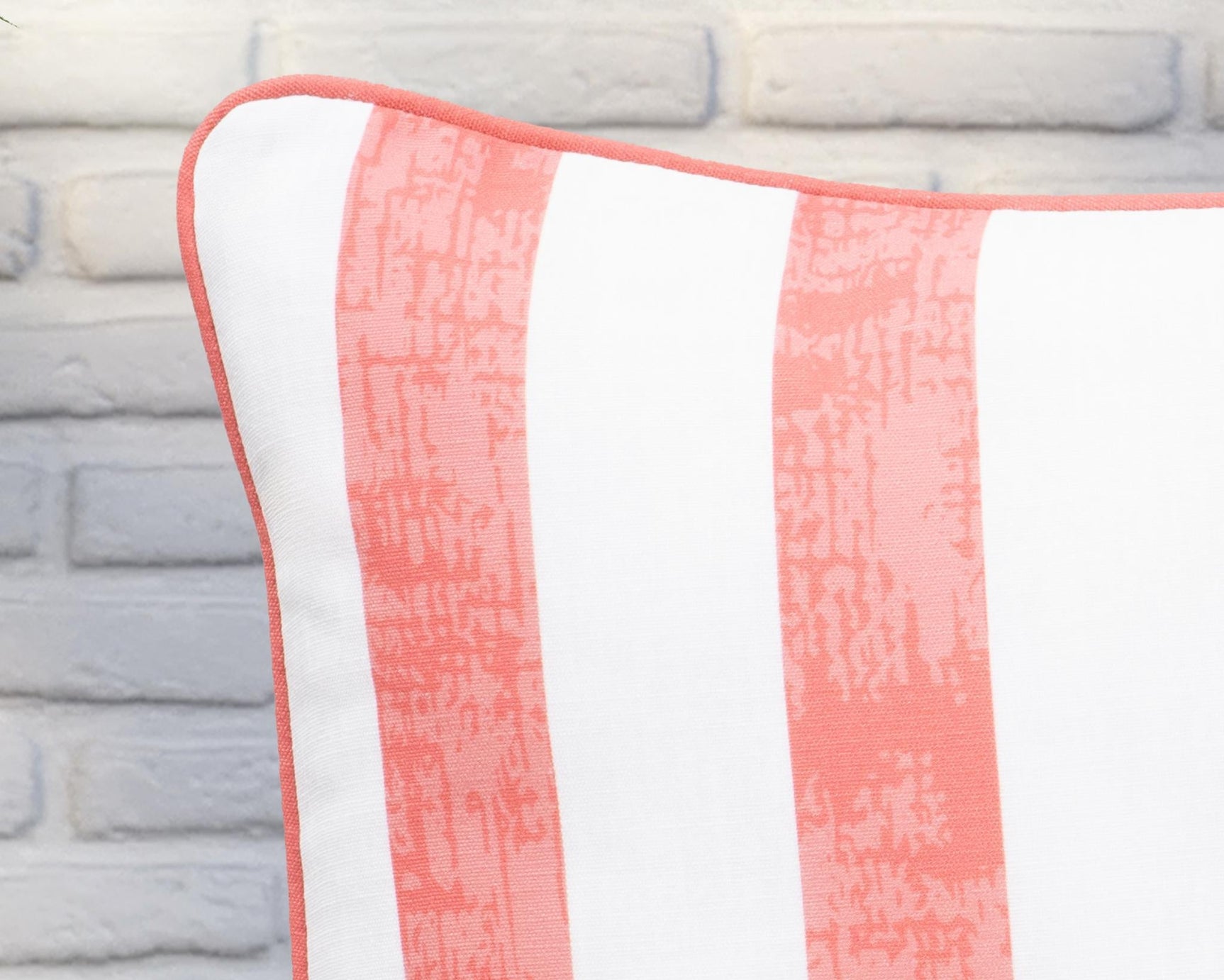 Indoor/Outdoor Milton Red 22x22 Throw Pillow (Set of 2) - Ornate Home