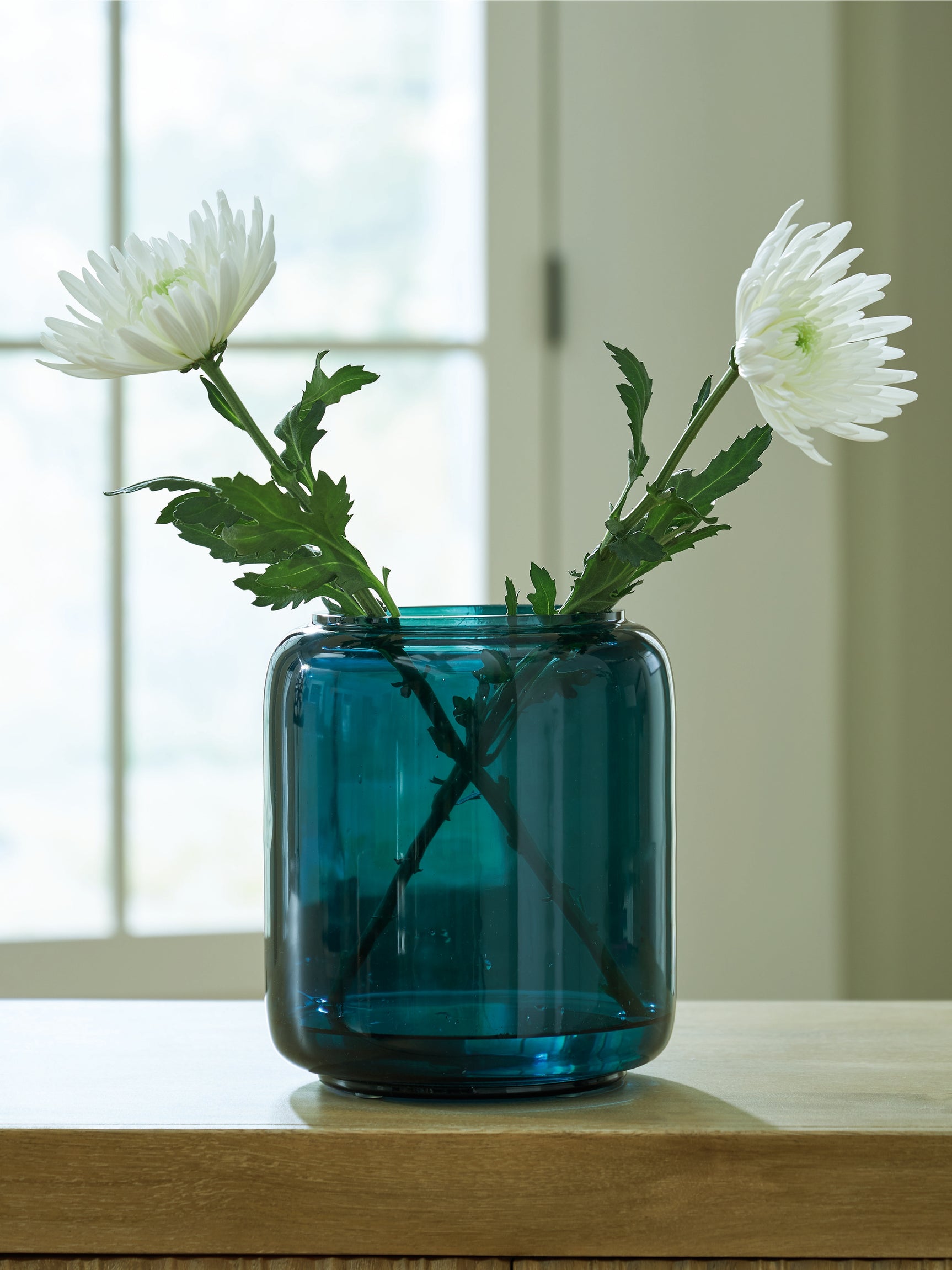 Inisland Teal Vase - Ornate Home