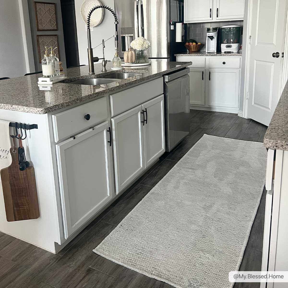 Isako Gray Solid Washable Area Rug - Clearance - Ornate Home