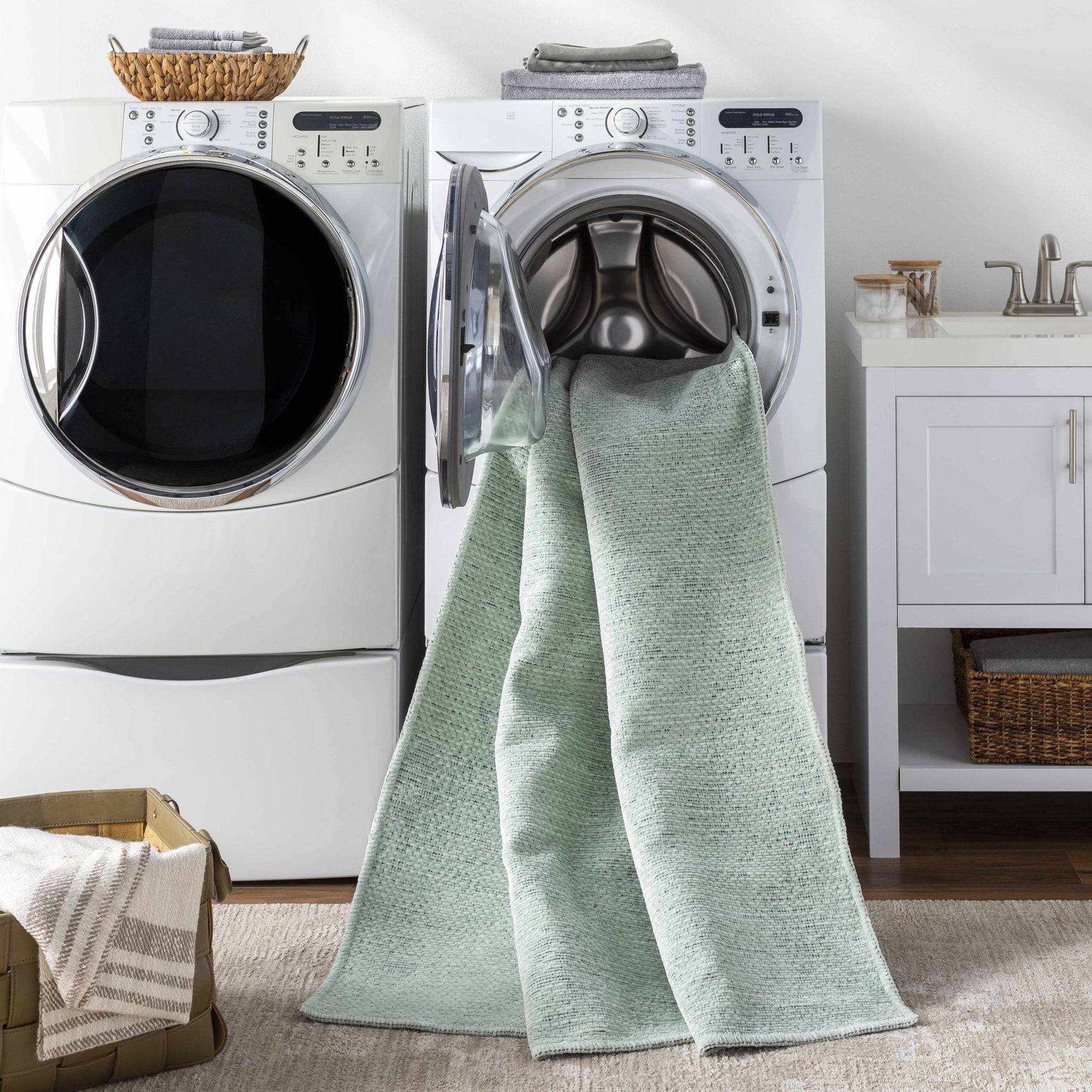 Isako Seafoam Solid Washable Area Rug - Clearance - Ornate Home