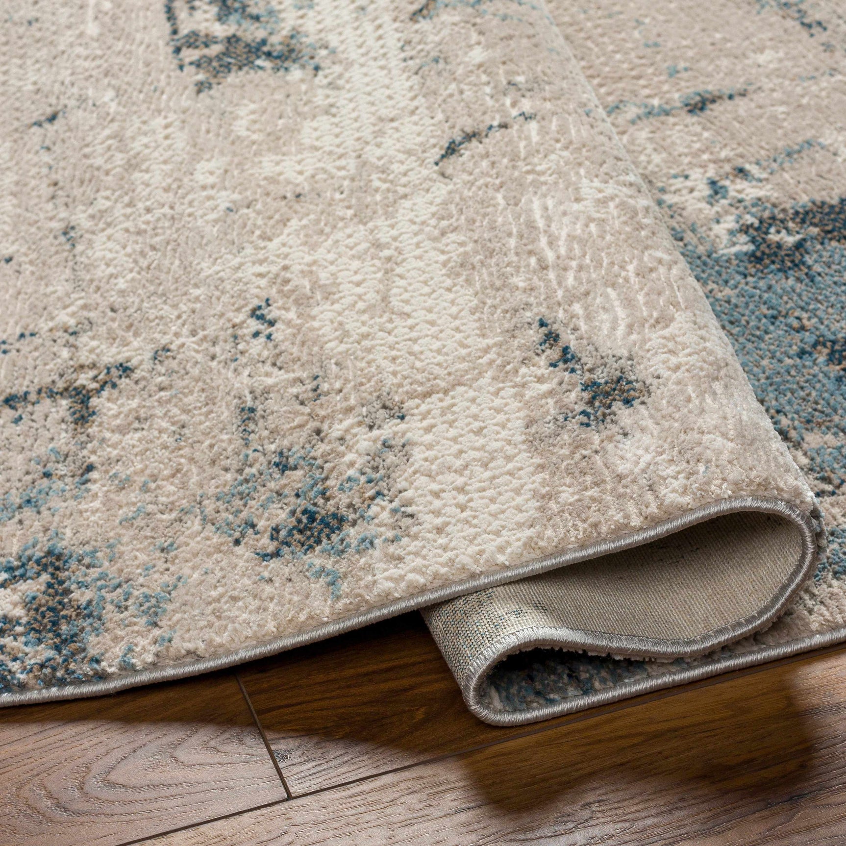 Itsuo Area Carpet - Clearance - Ornate Home