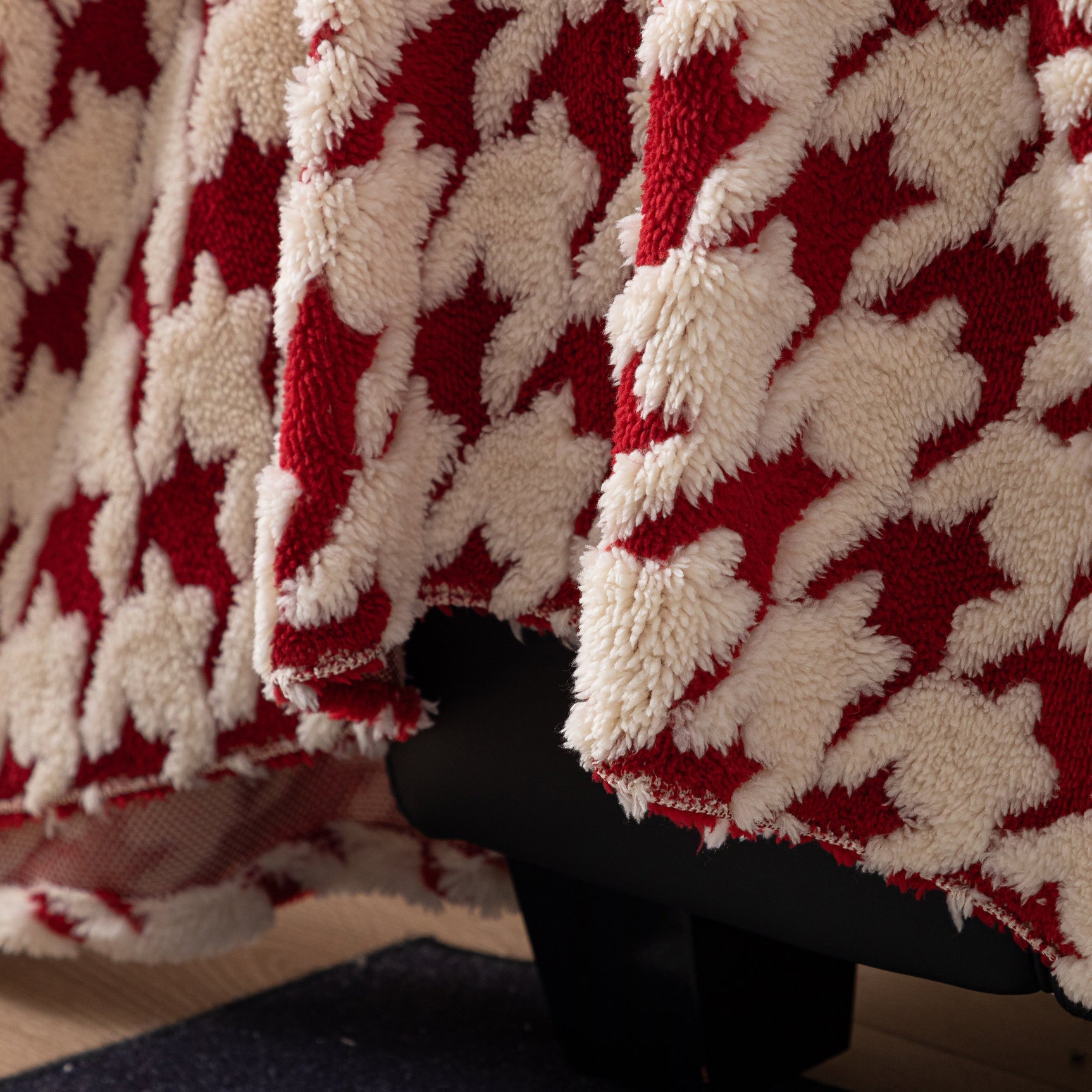 Jacquard Fleece Houndstooth Warm Cozy Couch Cover Blanket Decorative Throws for Sofas - Ornate Home
