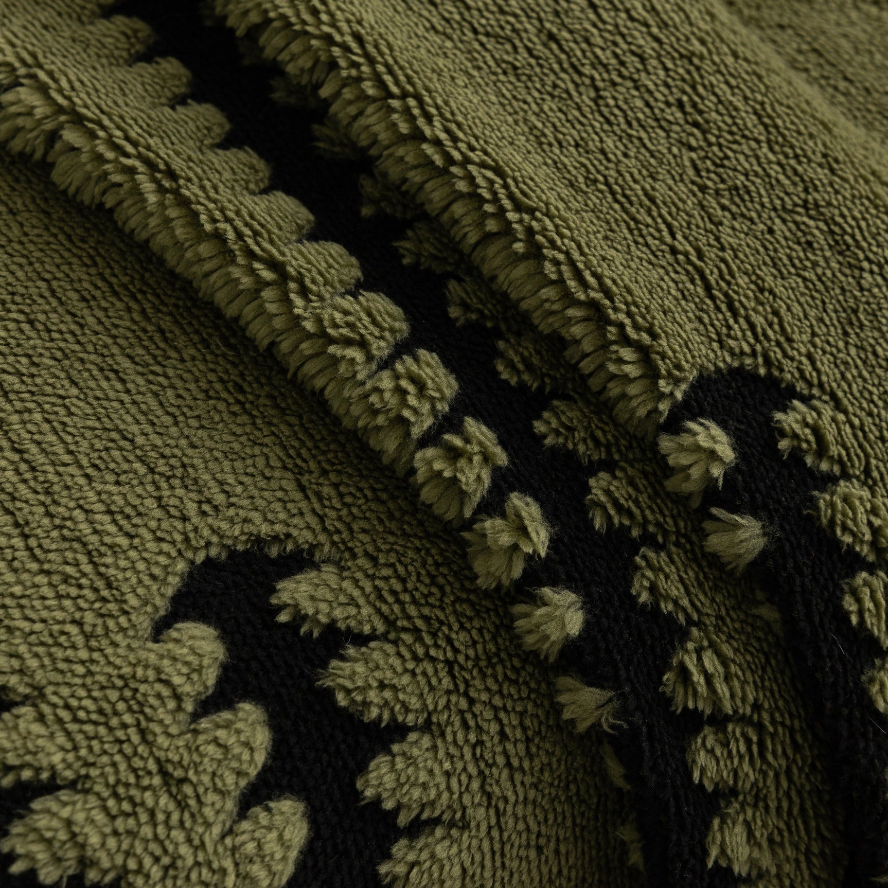 Jacquard Fleece Throw Blanket for Couch Plush Fuzzy Cozy Soft Blankets and Throws for Sofa - Ornate Home
