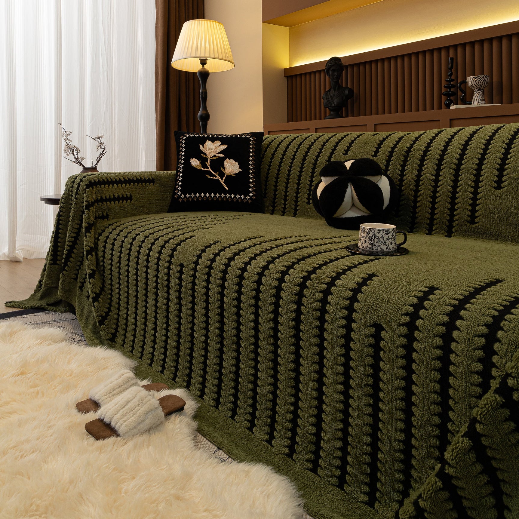 Jacquard Fleece Throw Blanket for Couch Plush Fuzzy Cozy Soft Blankets and Throws for Sofa - Ornate Home
