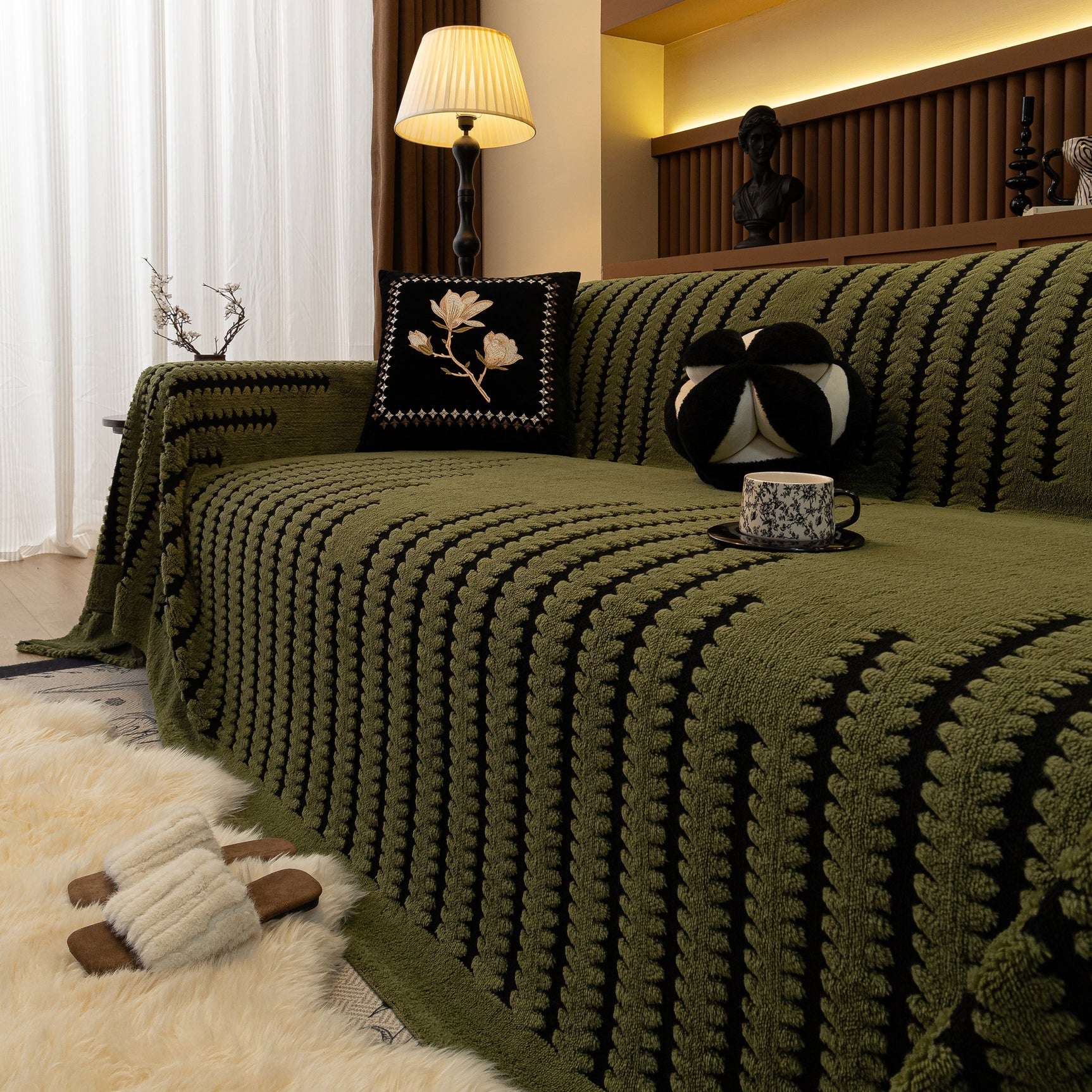 Jacquard Fleece Throw Blanket for Couch Plush Fuzzy Cozy Soft Blankets and Throws for Sofa - Ornate Home