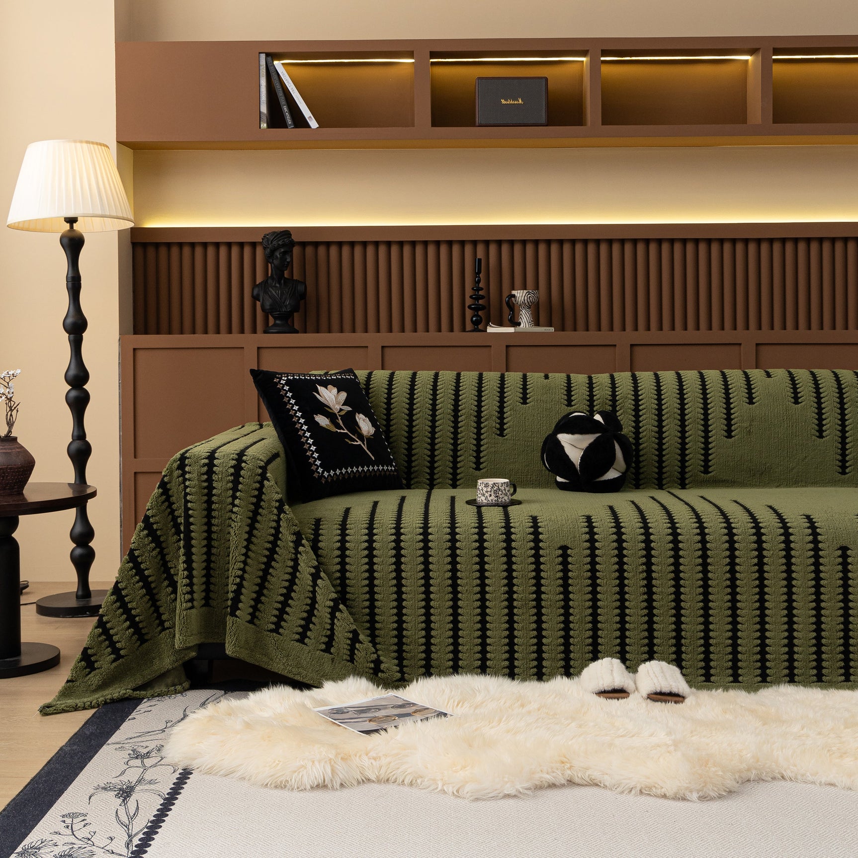 Jacquard Fleece Throw Blanket for Couch Plush Fuzzy Cozy Soft Blankets and Throws for Sofa - Ornate Home
