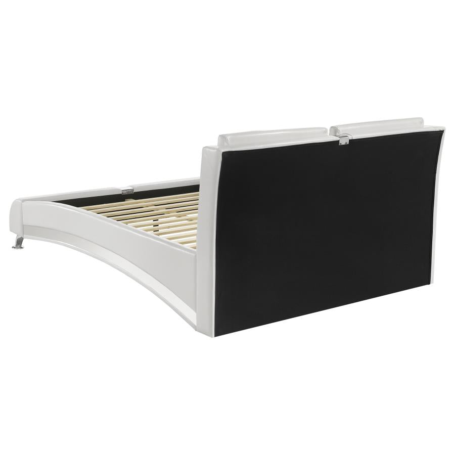 Jeremaine White Queen Bed - Ornate Home