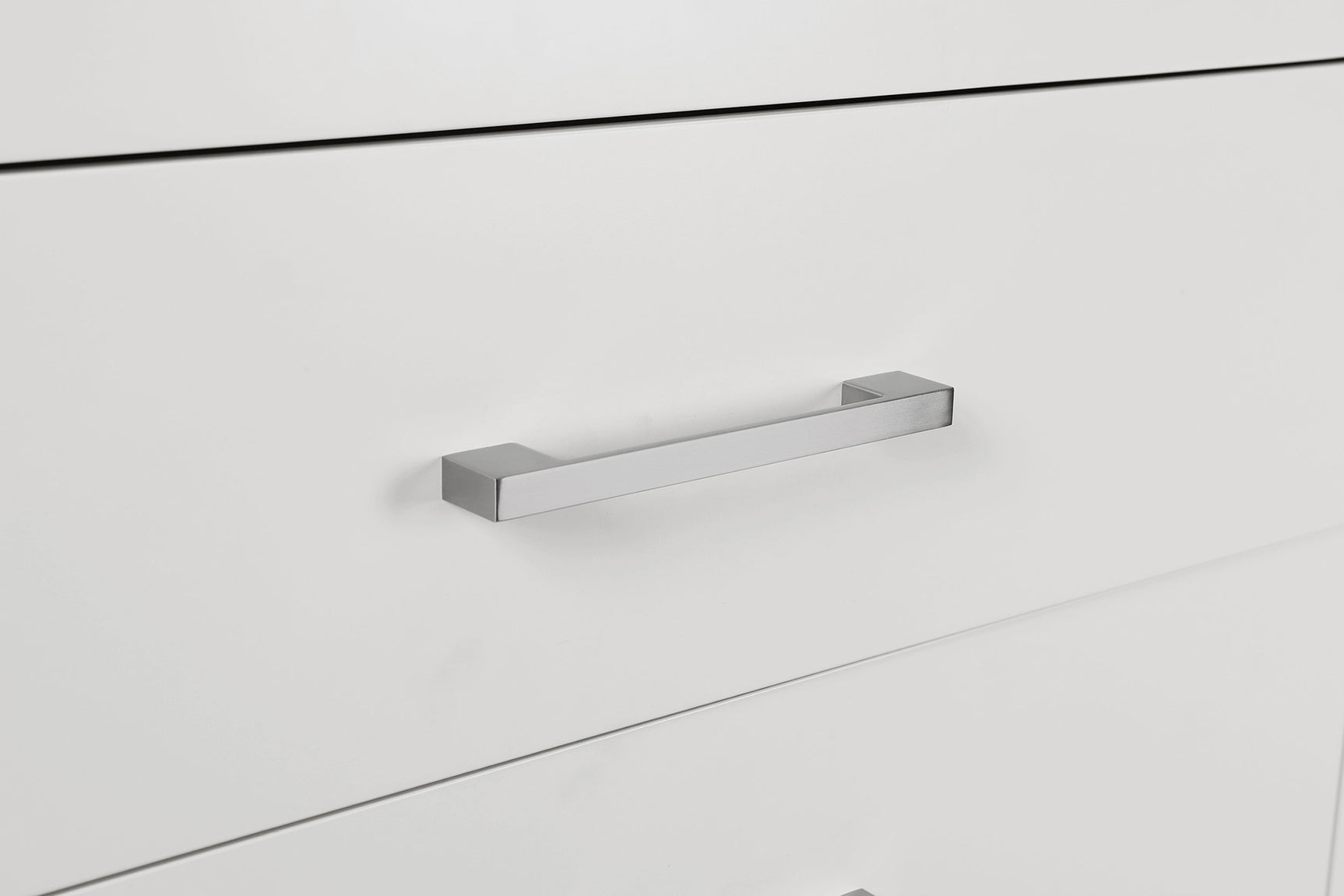 Jessica Snow White Dresser and Mirror - Ornate Home