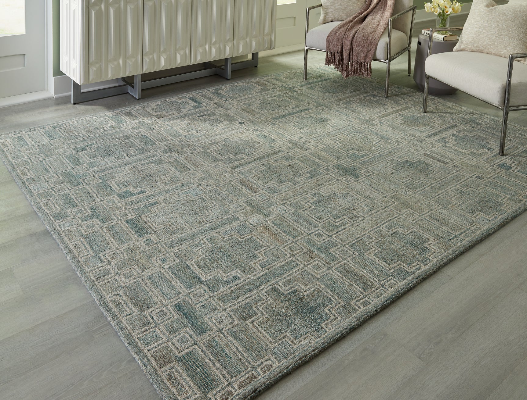 Jossland Green/Ivory Large Rug - Ornate Home