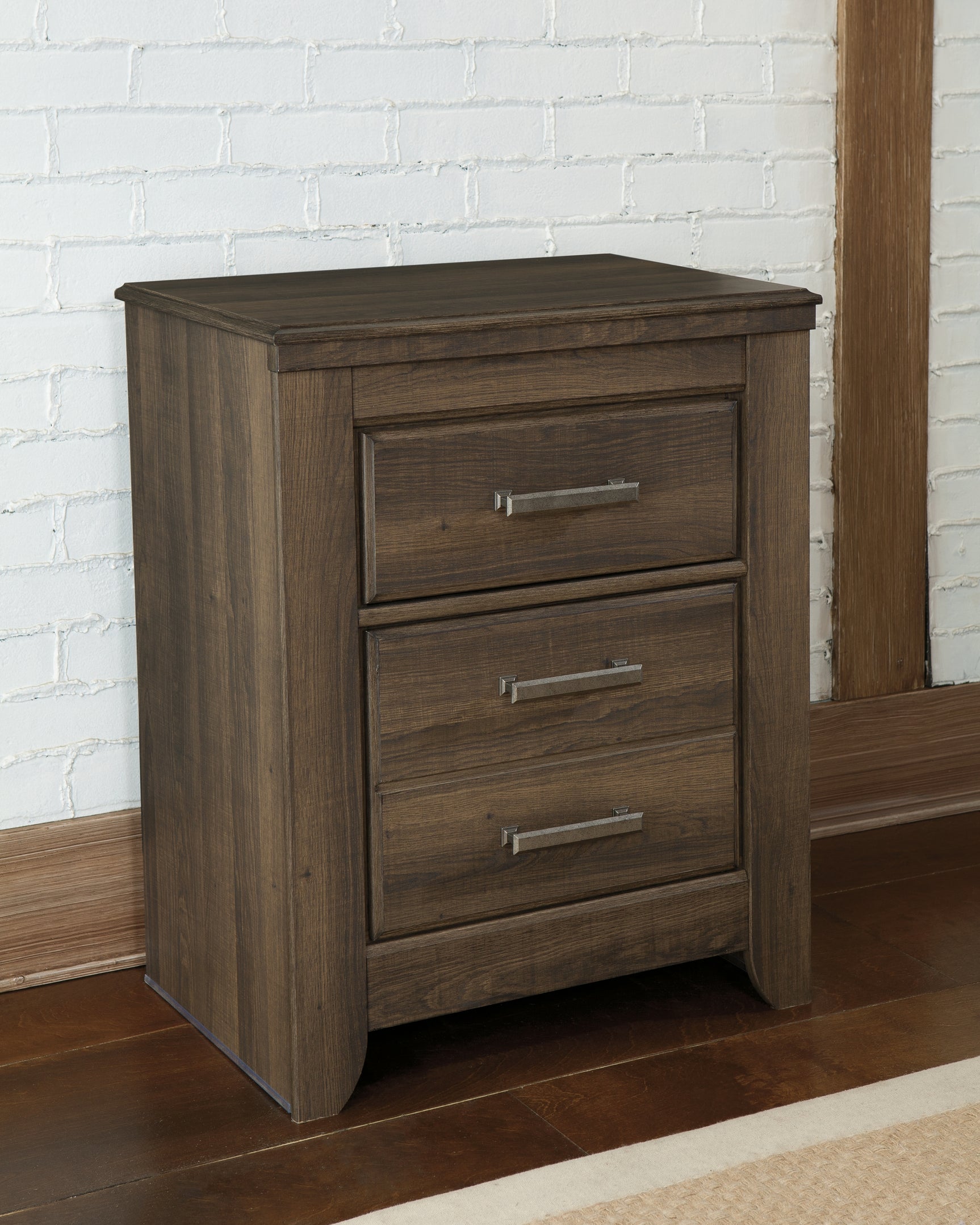 Juararo Dark Brown California King Poster Bed, Dresser and 2 Nightstands - Ornate Home