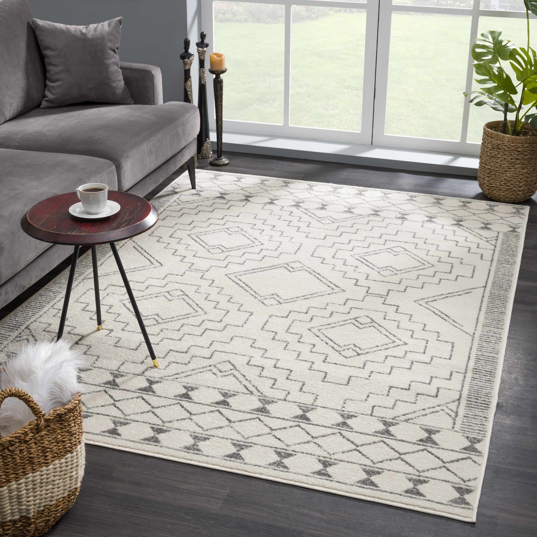 KMRSH-4614 Ivory Tribal Carpet - Clearance - Ornate Home