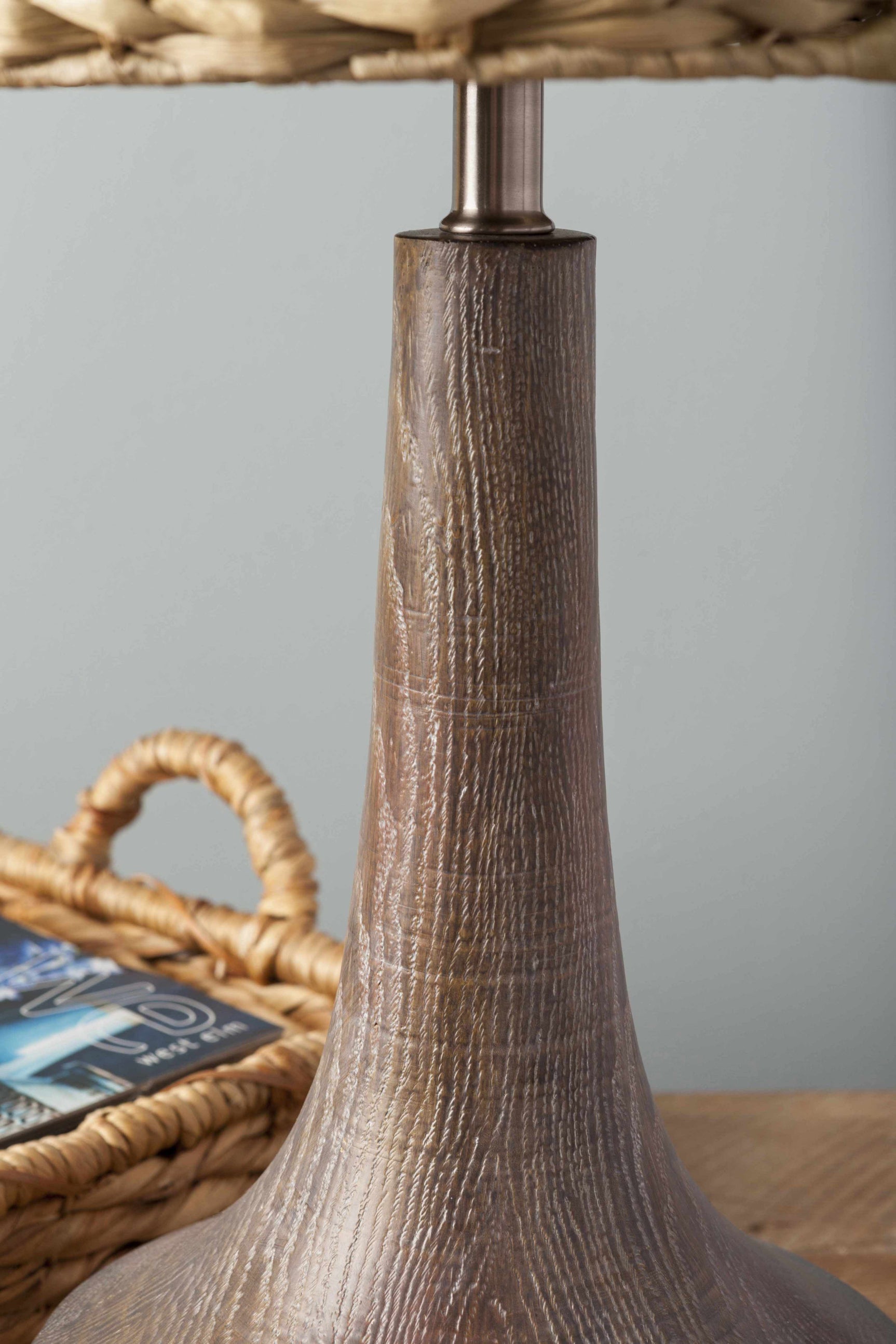 Kabankalan Seagrass Resin Table Lamp - Ornate Home