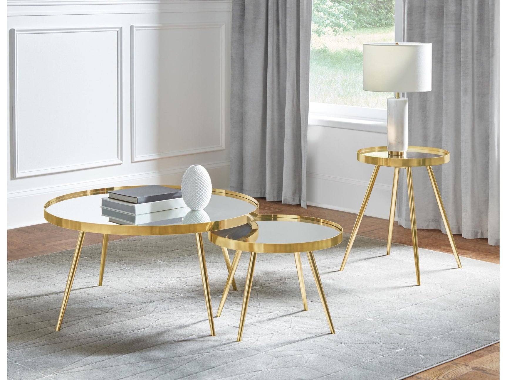 Kaelyn Gold 3-piece Round Coffee and End Table Set - Ornate Home