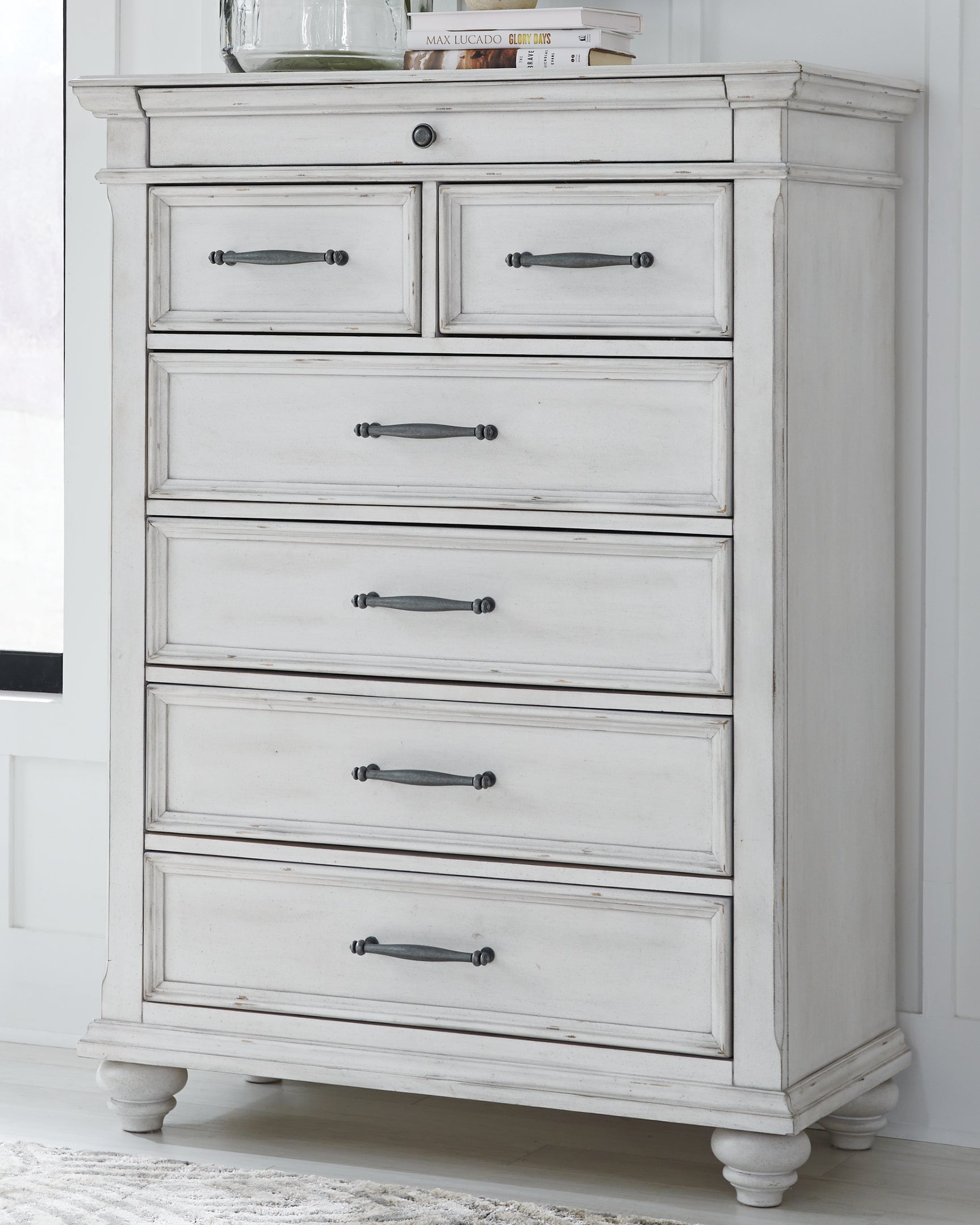 Kanwyn Whitewash King Panel Bedroom Set with Dresser, Mirror, Chest and 2 Nightstands - Ornate Home