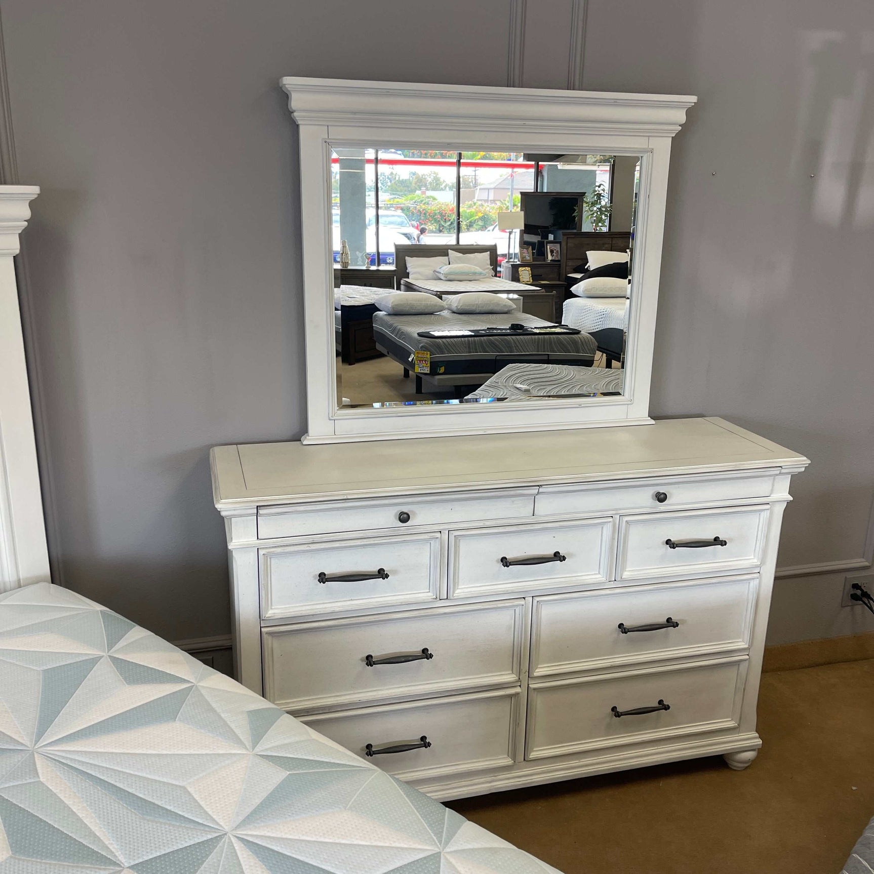 Kanwyn Whitewash Queen Panel Bedroom Set / 5pc (Online Special Price) - Ornate Home