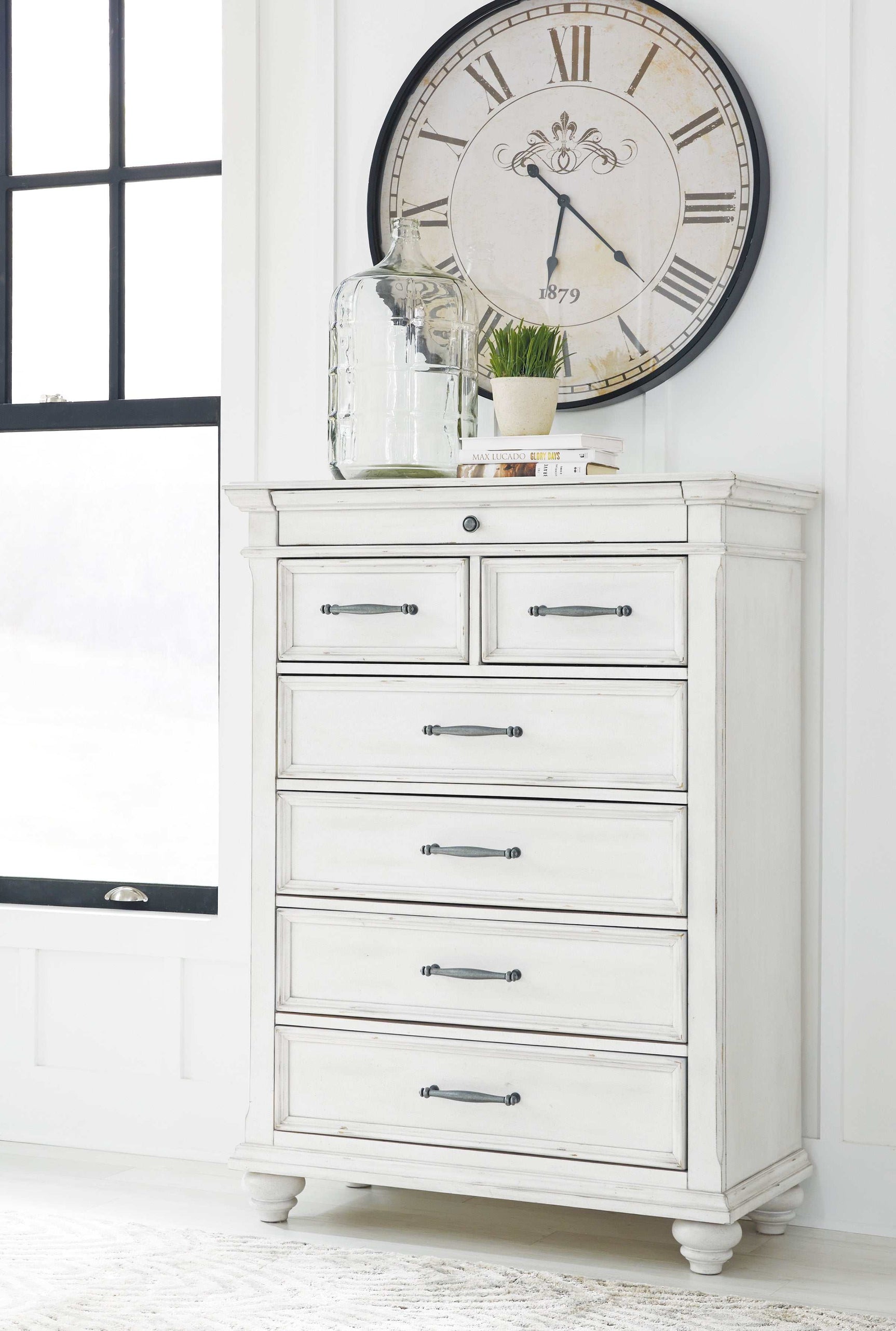 Kanwyn Whitewash Queen Panel Bedroom Set w/ Storage Bench / 5pc (Online Special Price) - Ornate Home