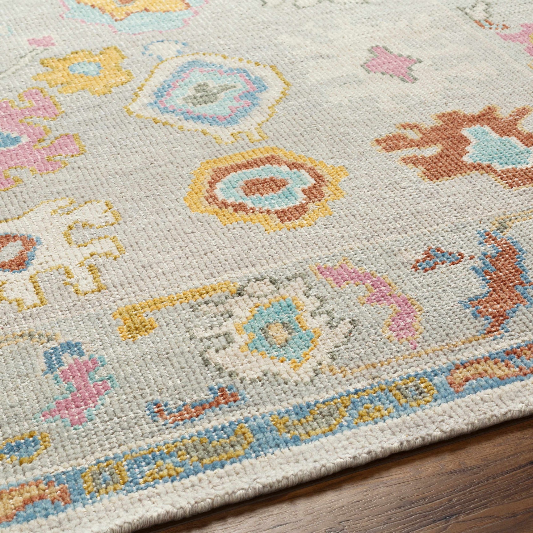 Kapaya Premium Wool Rug - Clearance - Ornate Home