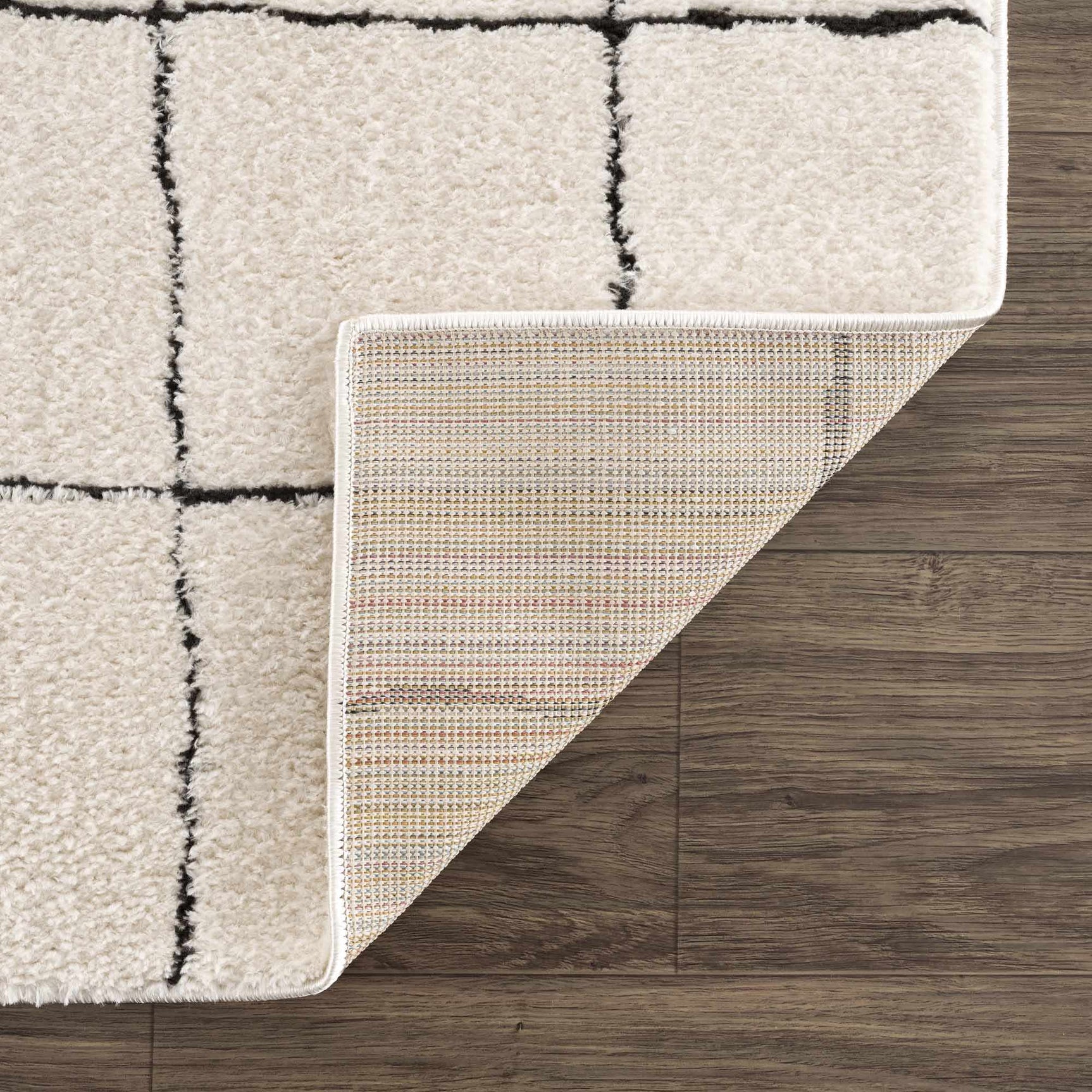 Keanu Black & White Area Rug - Clearance - Ornate Home