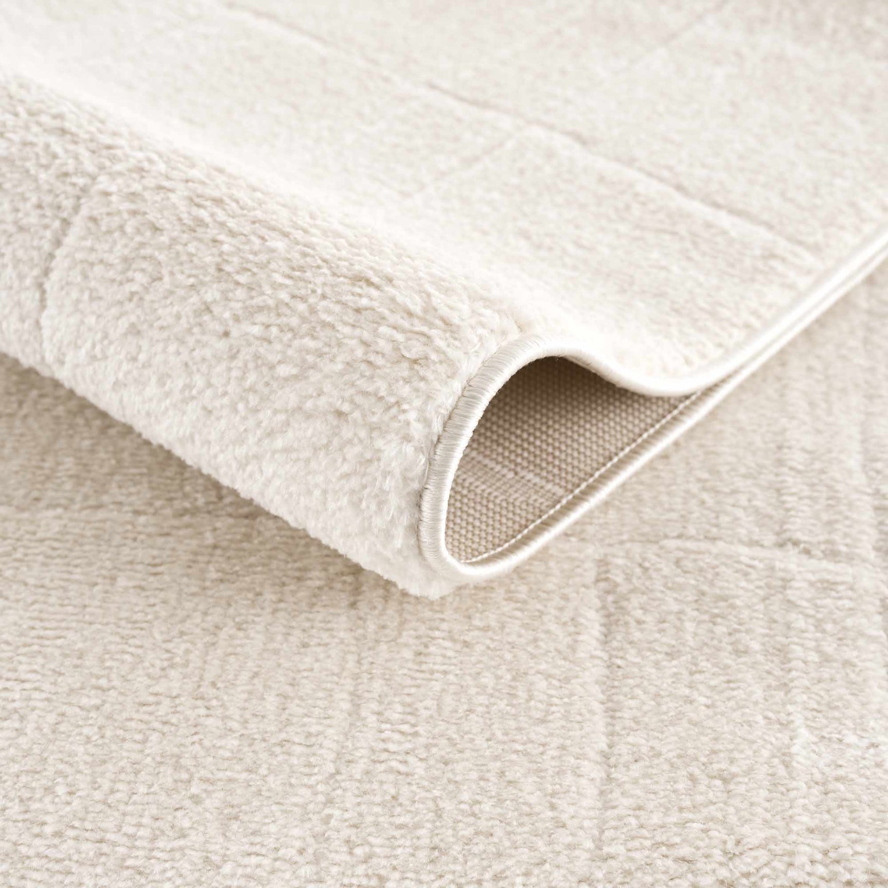 Keanu Ivory Area Rug - Ornate Home