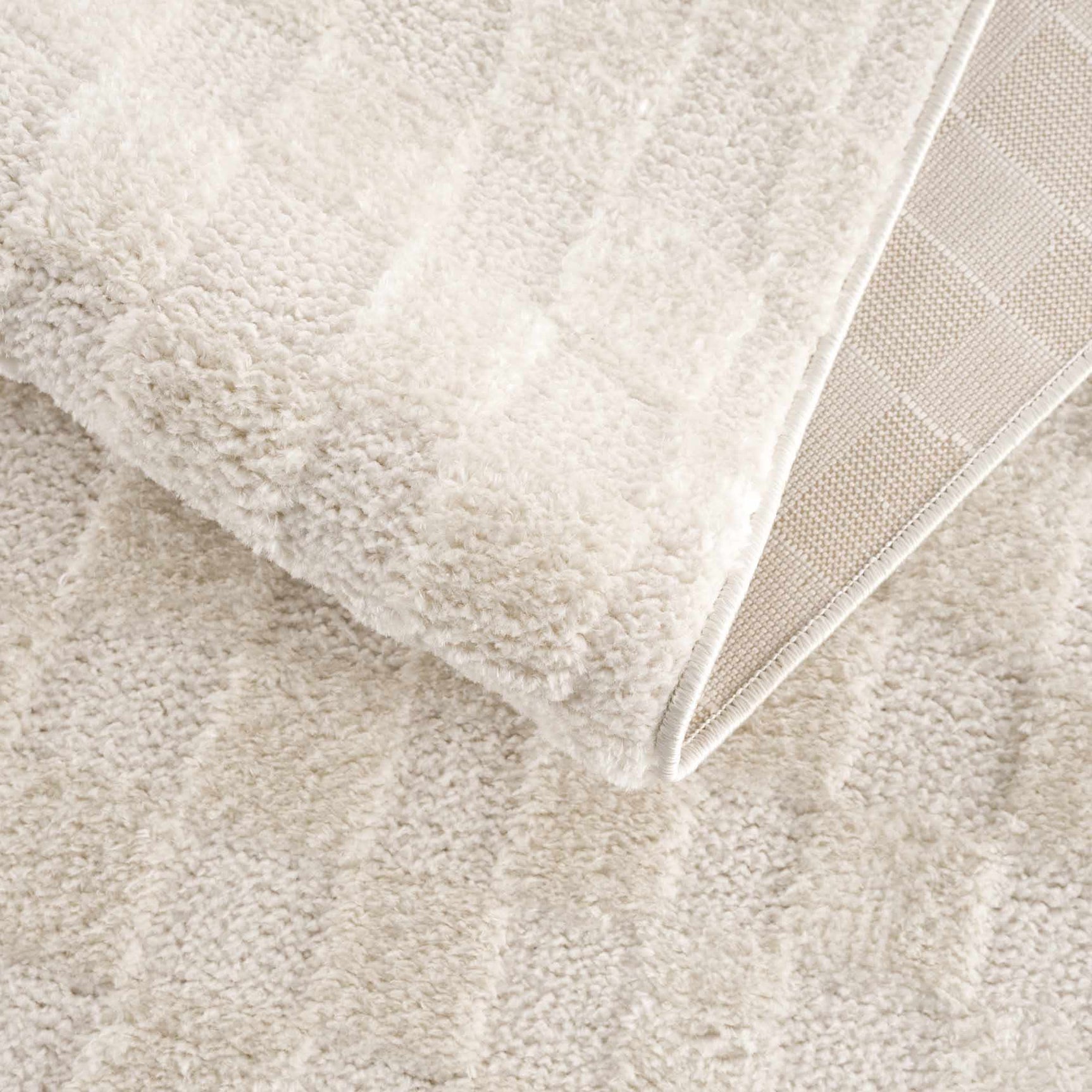 Keesa Checkered Area Rug - Ornate Home