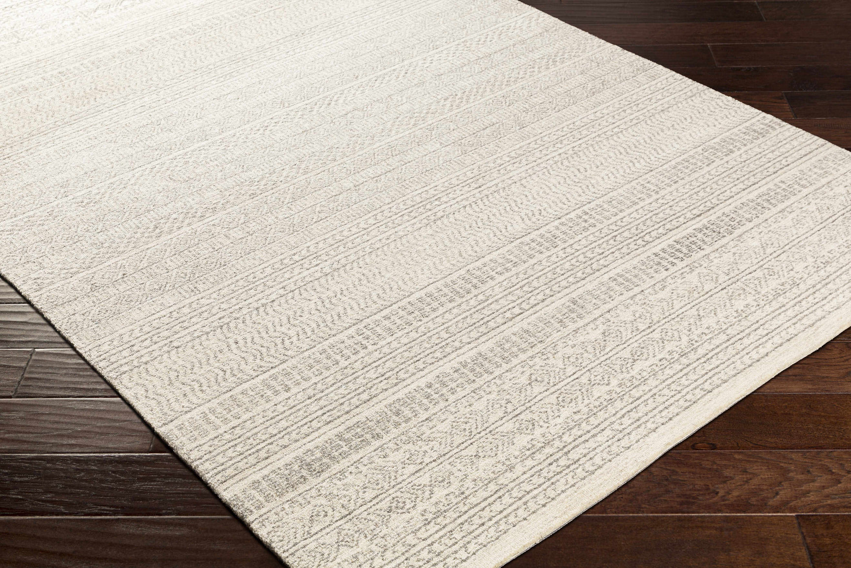 Kinmundy Tufted Maroc Wool Rug - Ornate Home