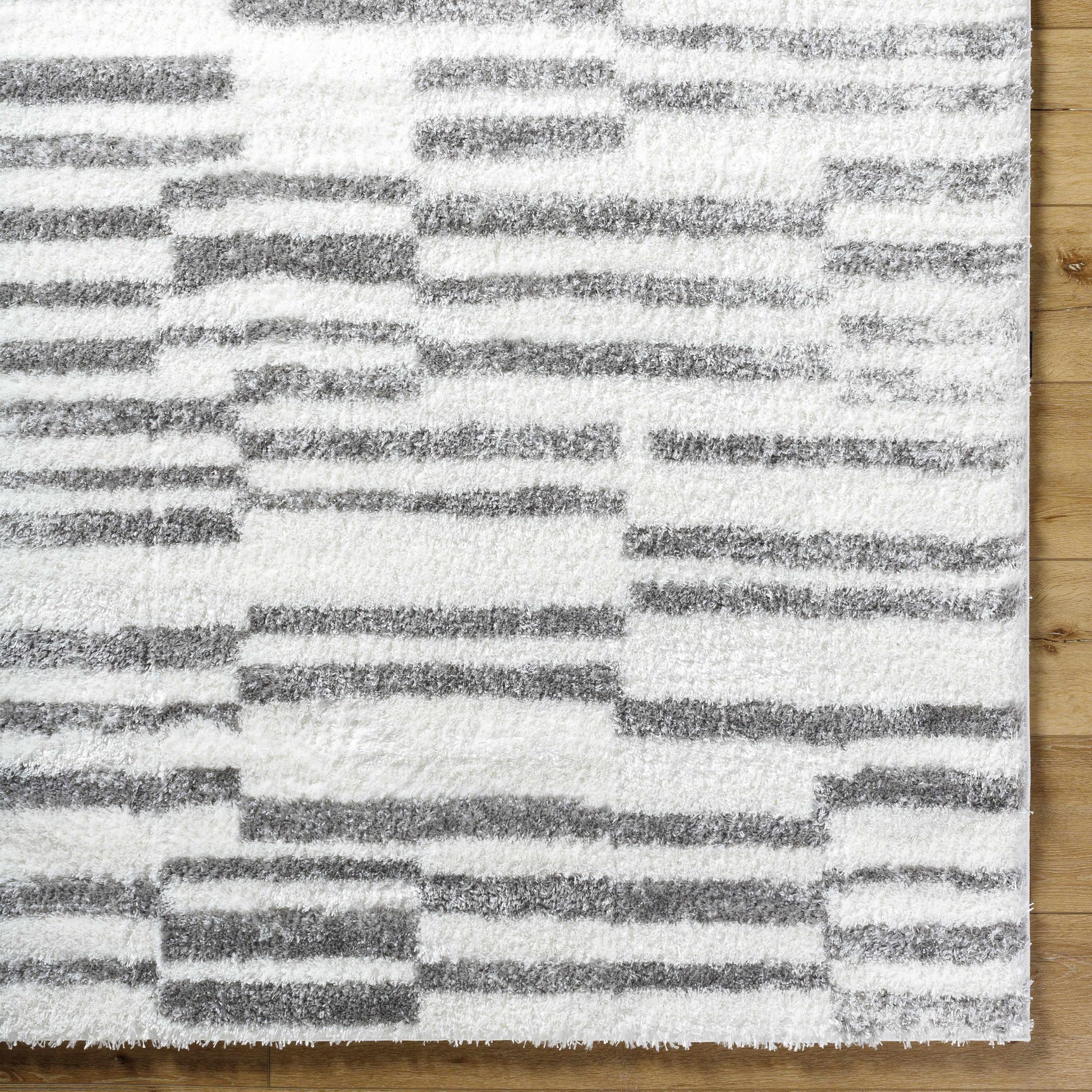 Kuron Area Rug - Ornate Home