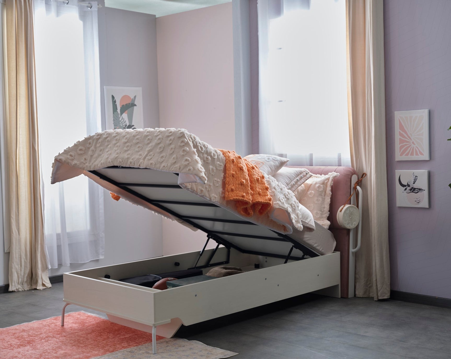 Linda Pink/White Twin Bed With Headboard