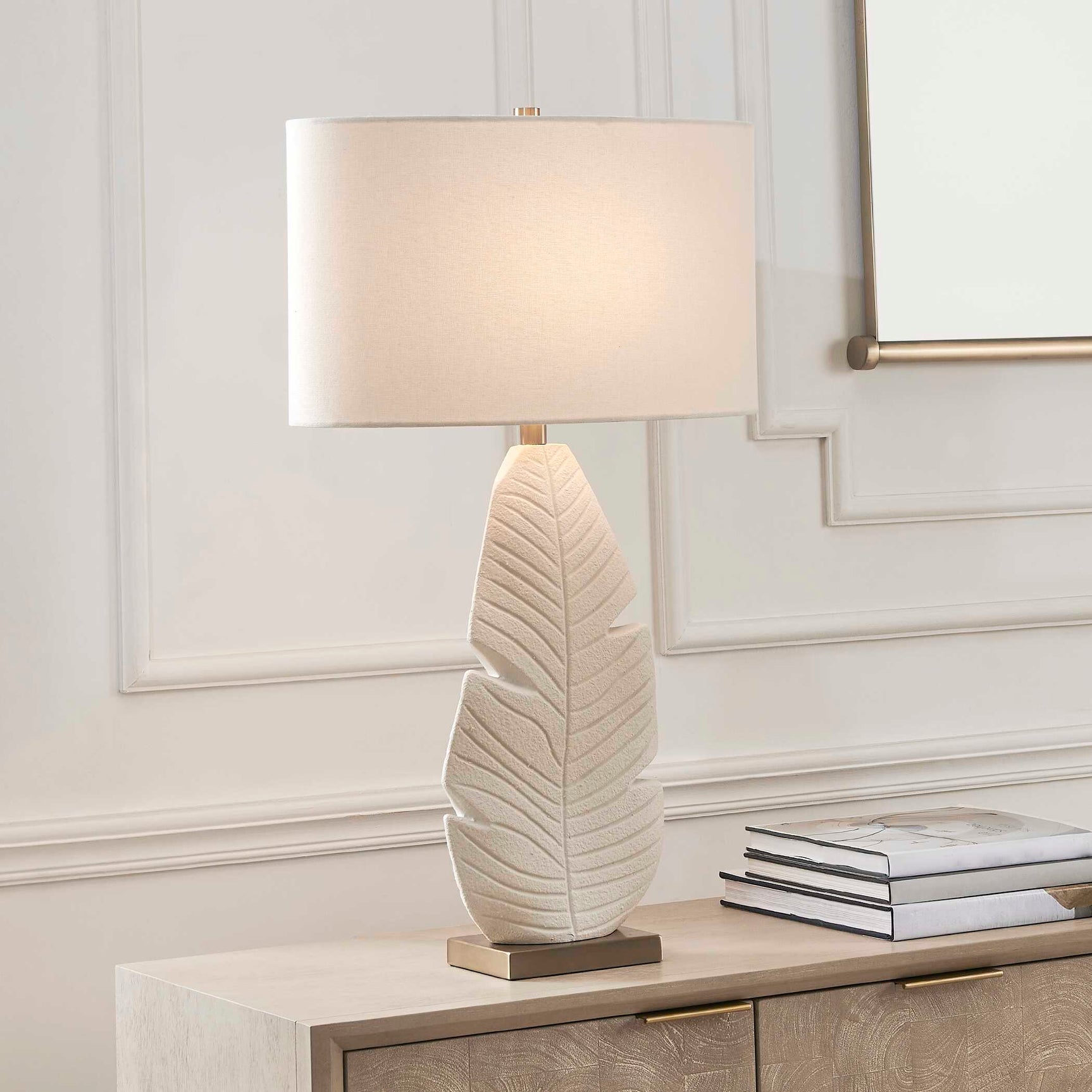 Palm Leaf White Table Lamp