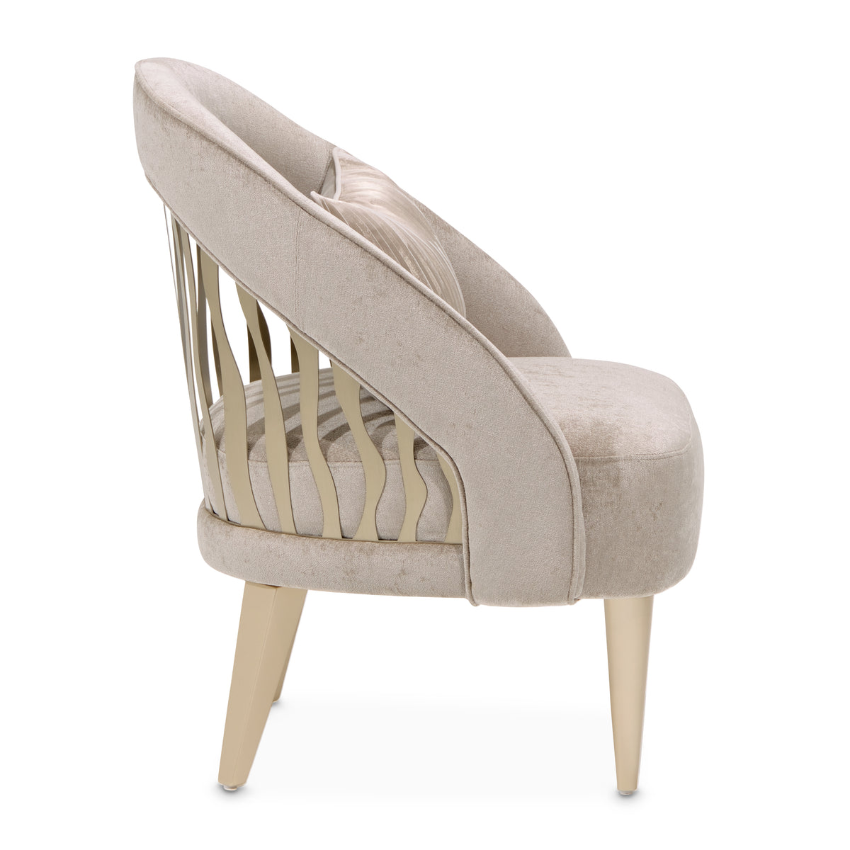 La Rachelle Medium Champagne/Lustre Flame Accent Chair