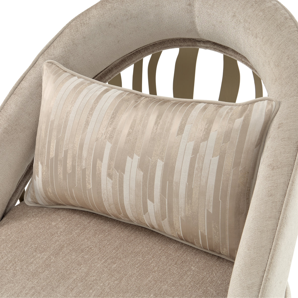 La Rachelle Medium Champagne/Lustre Flame Accent Chair