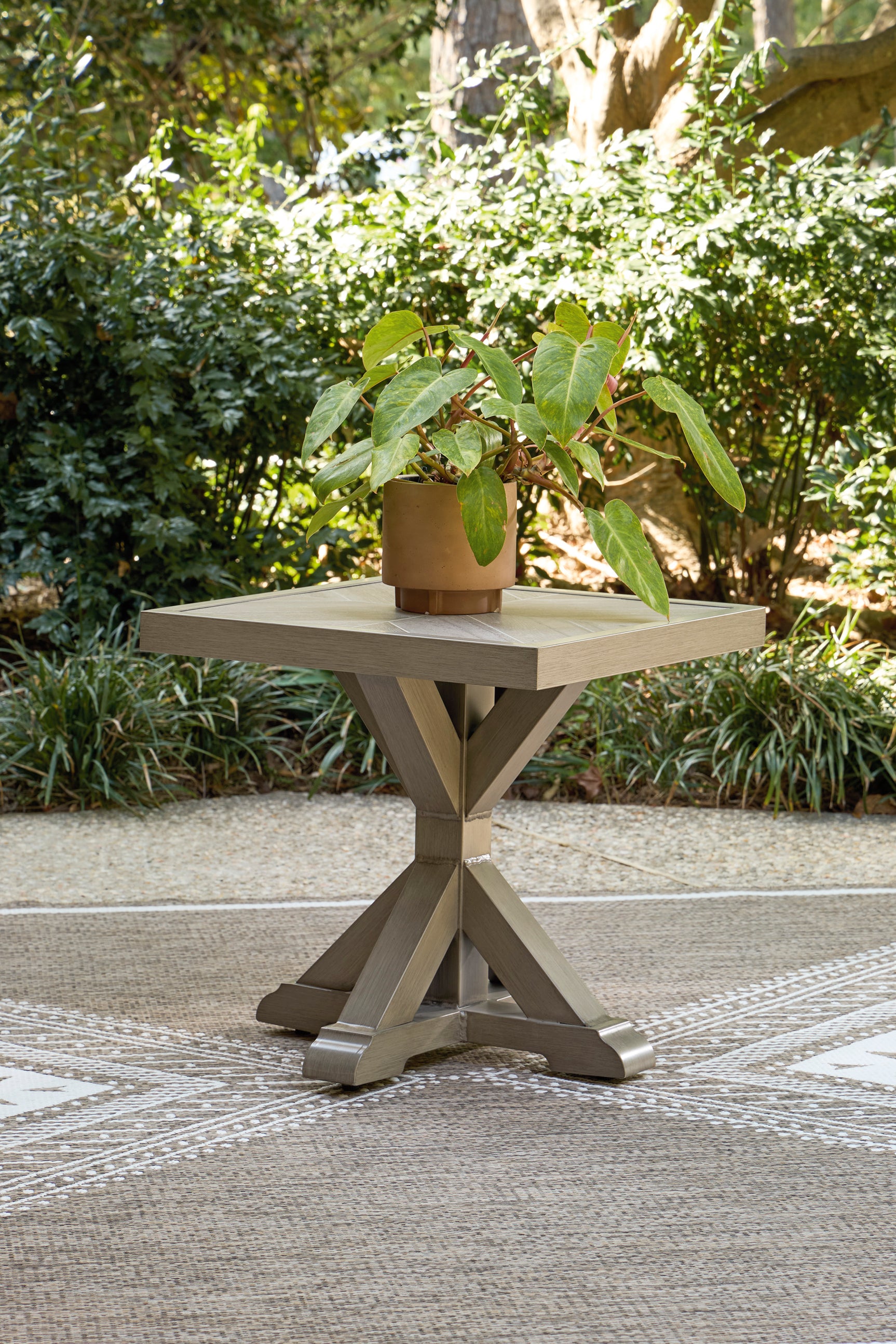 Laguna Heights Beige 4-Piece Outdoor Seating Set with End Table - Ornate Home