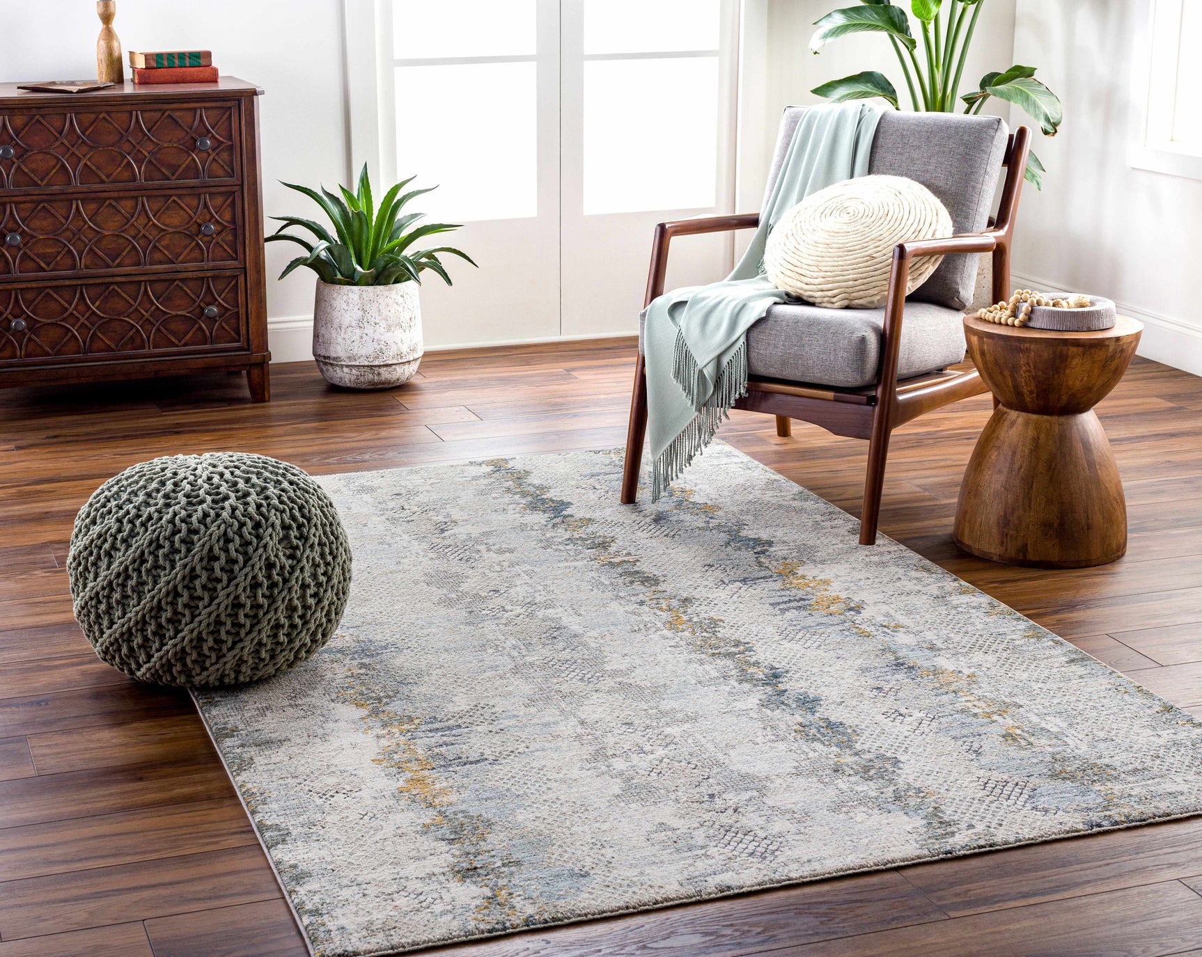 Lalo Textured Rug with Fringes - Ornate Home